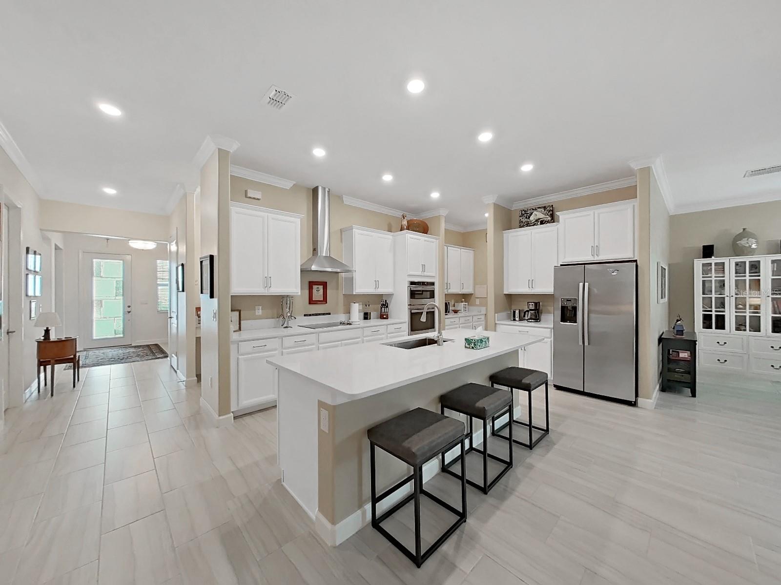 Image 6 of 66 For 10930 Banyan Breeze Boulevard