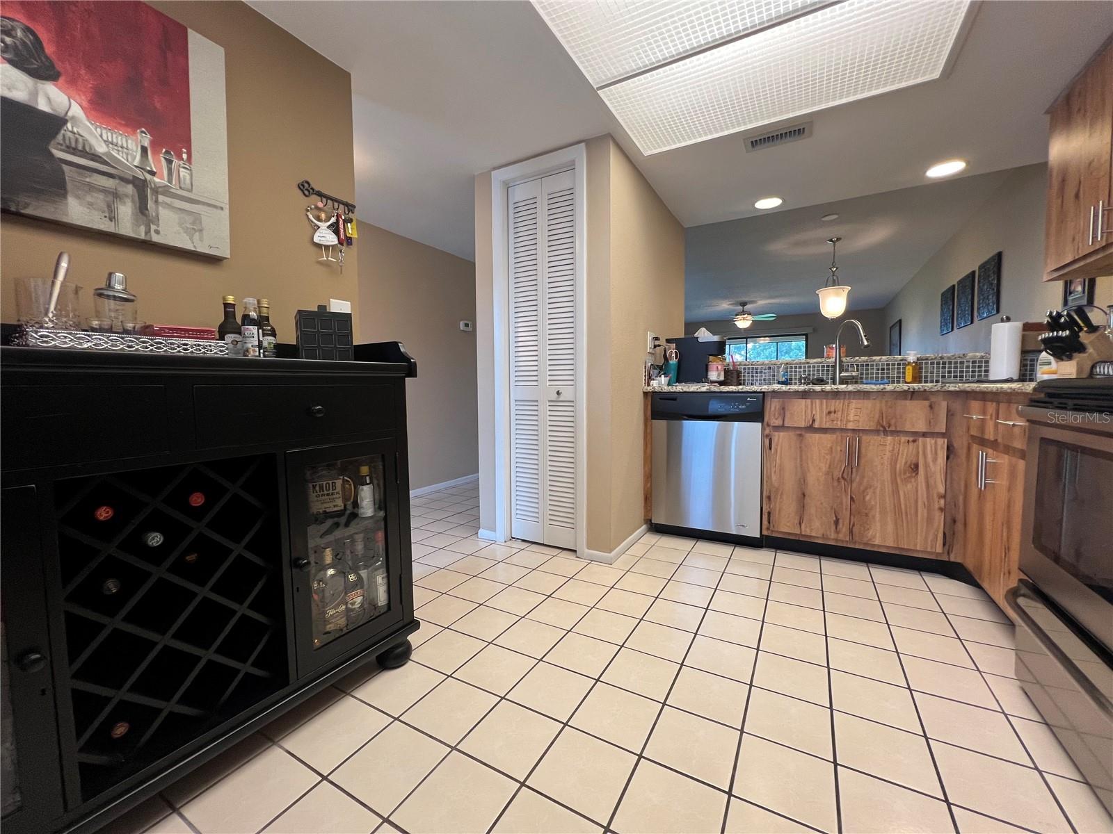 Image 9 of 30 For 208 Mary Drive 208