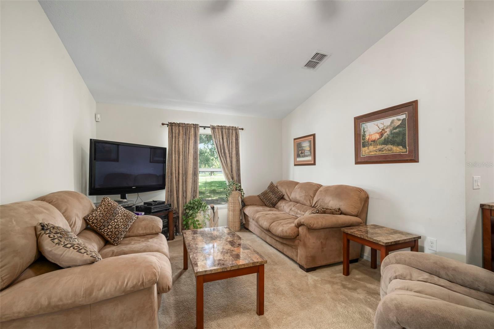 Listing photo id 20 for 12204 Begin Drive