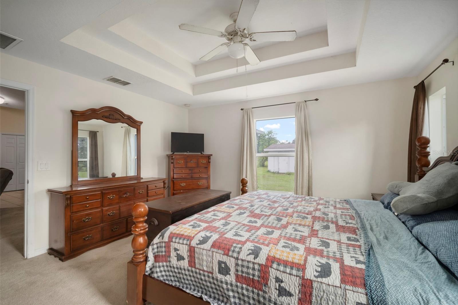 Listing photo id 26 for 12204 Begin Drive