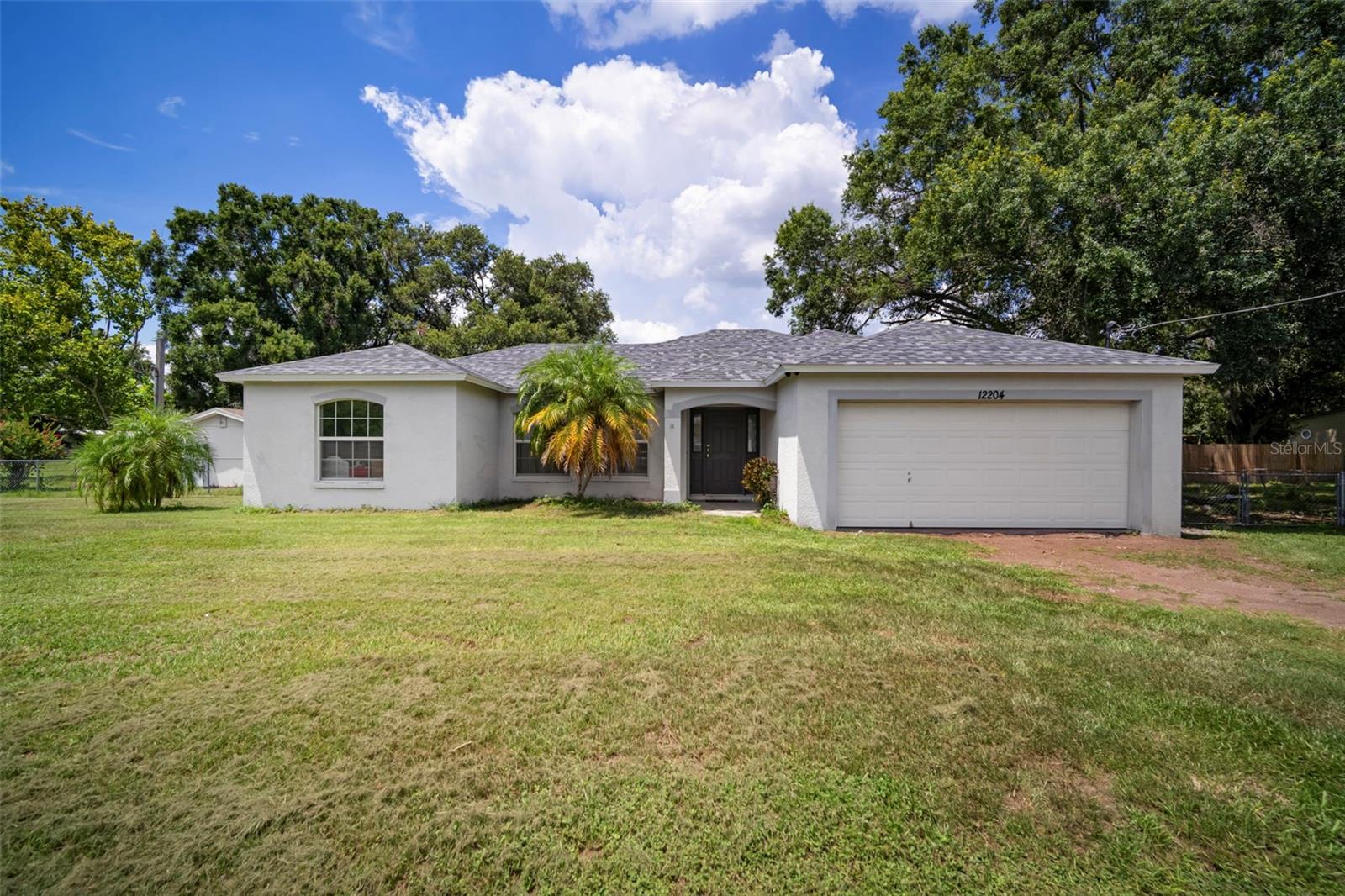 Listing photo id 32 for 12204 Begin Drive