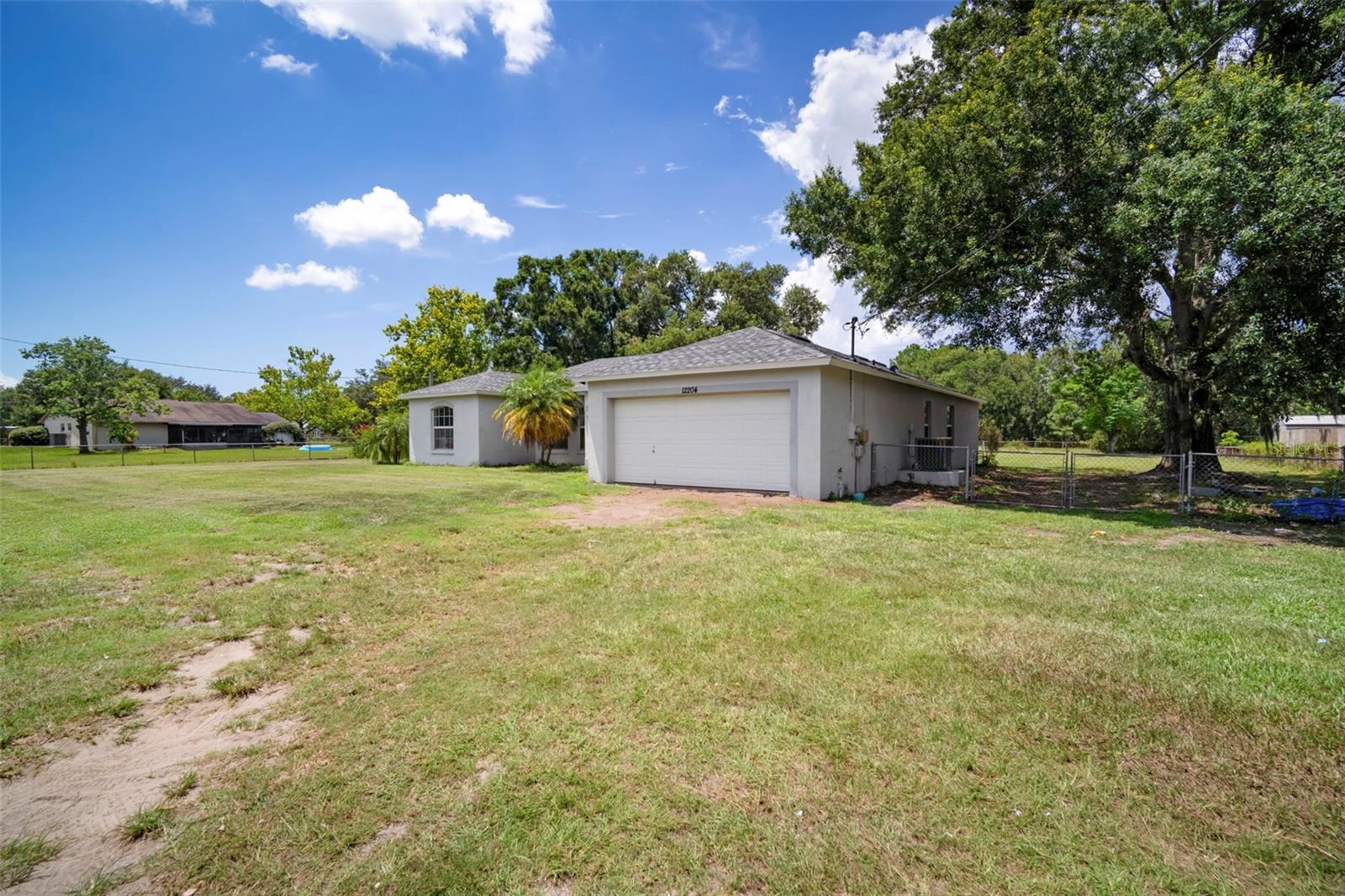 Listing photo id 34 for 12204 Begin Drive