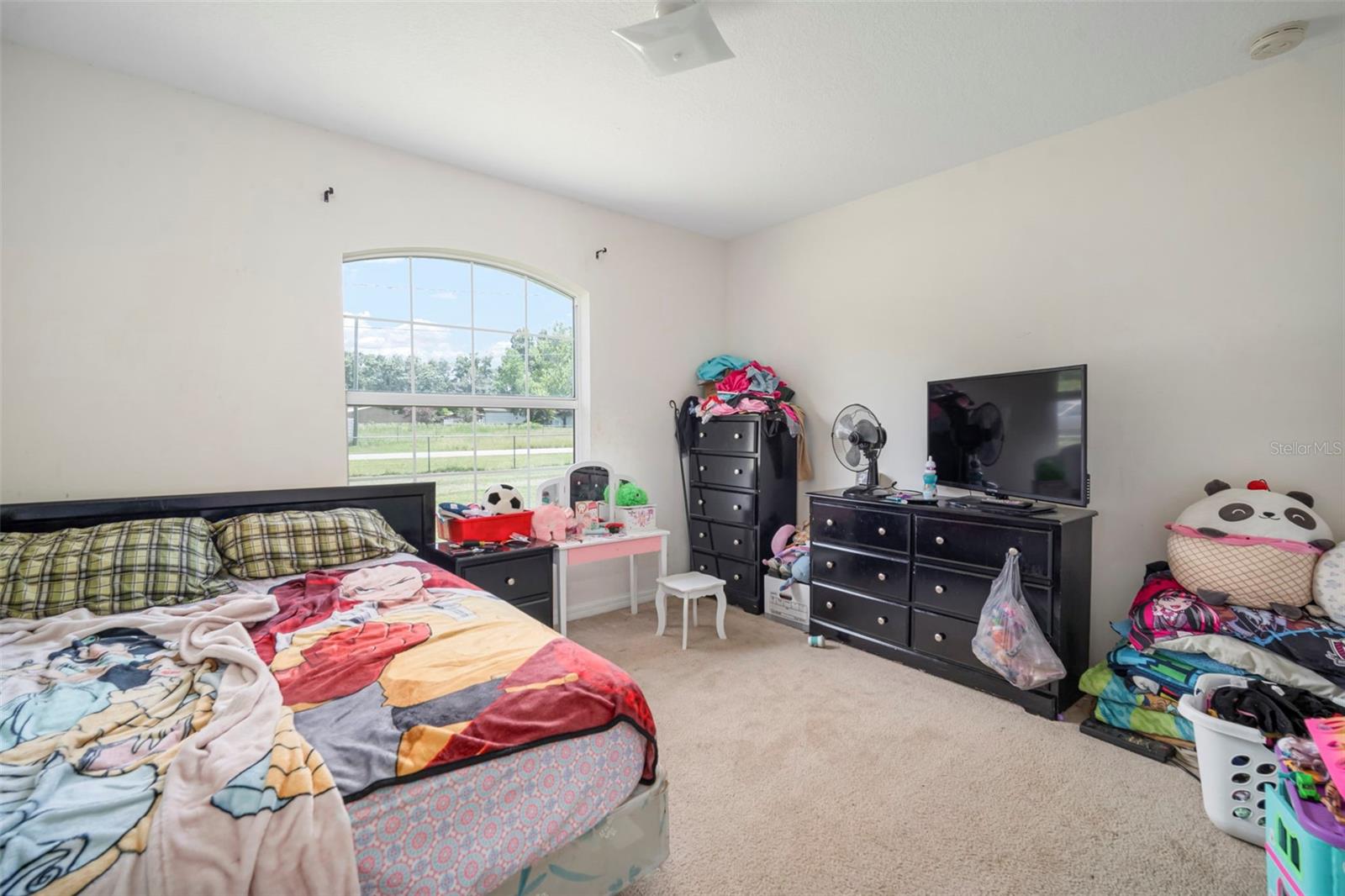 Listing photo id 35 for 12204 Begin Drive