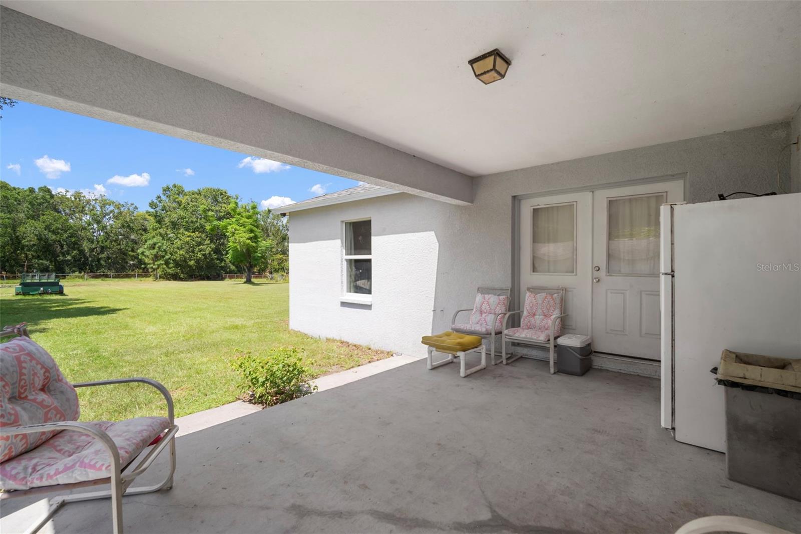 Listing photo id 41 for 12204 Begin Drive