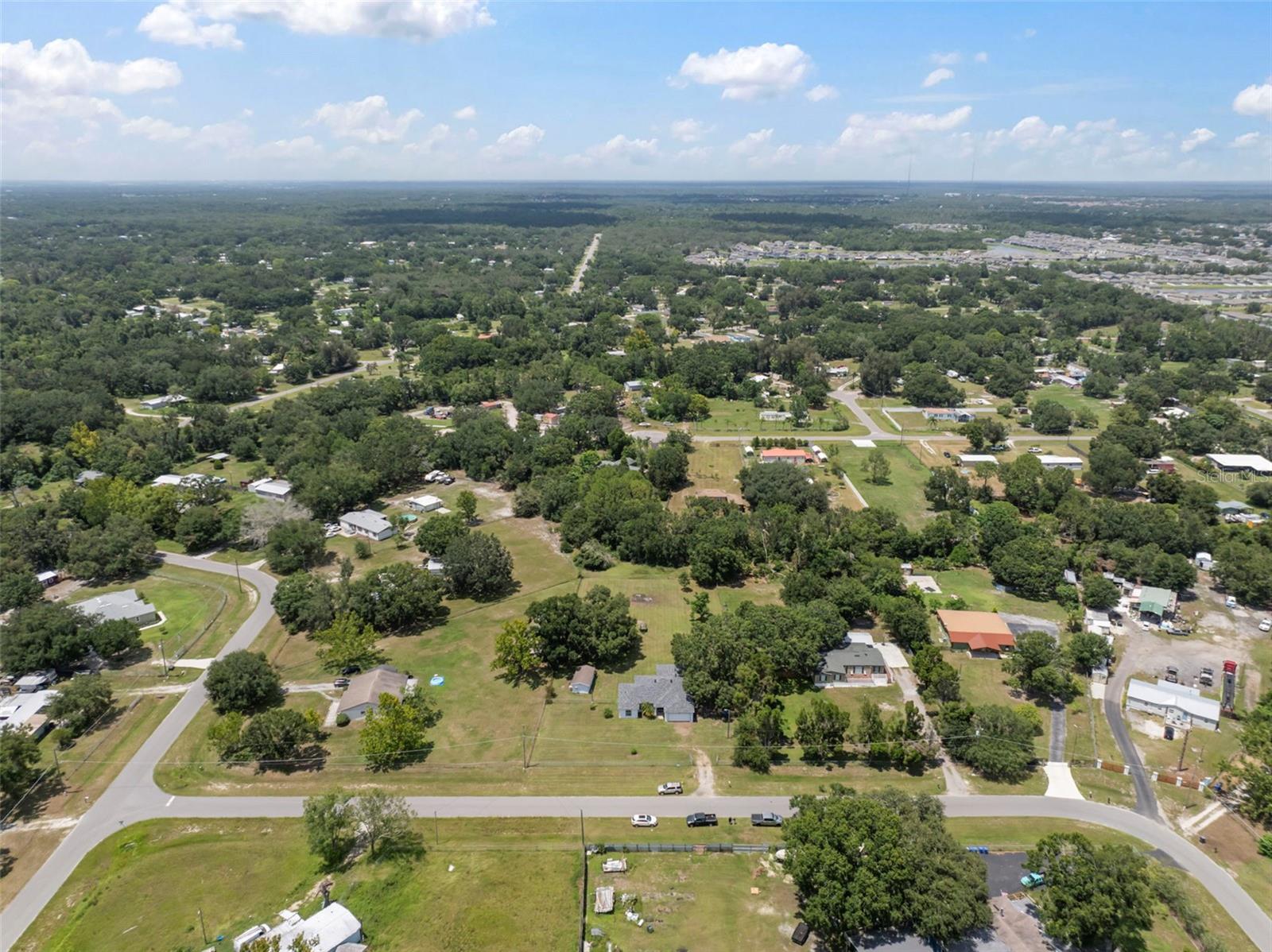 Listing photo id 52 for 12204 Begin Drive