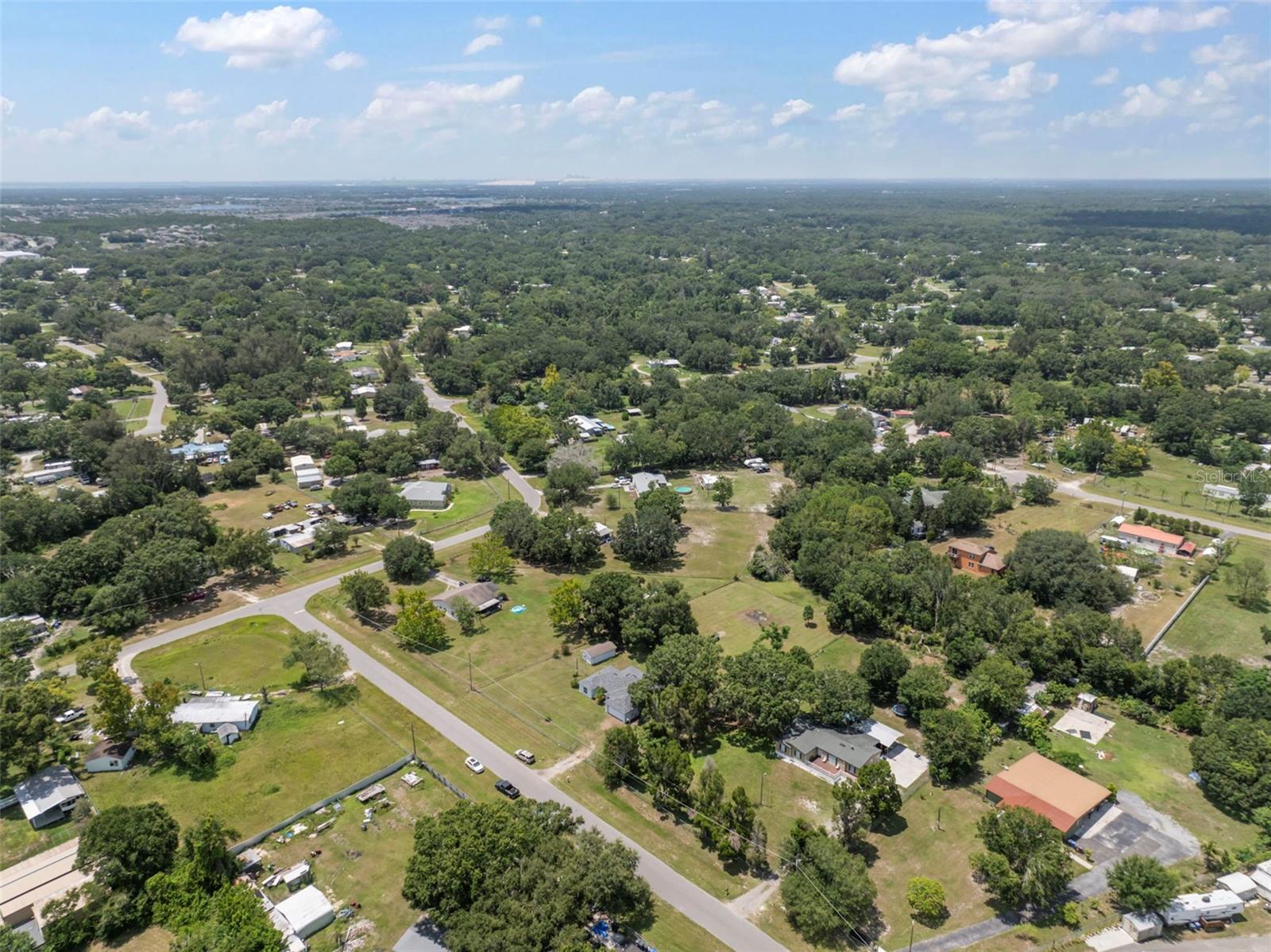 Listing photo id 58 for 12204 Begin Drive