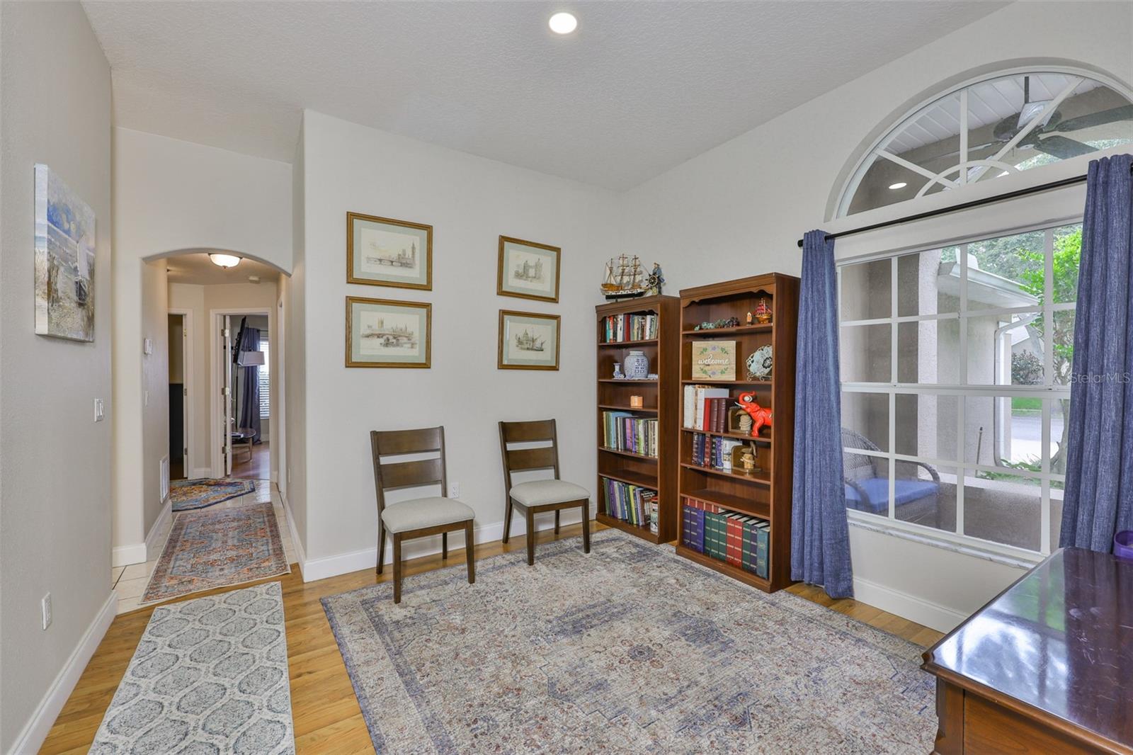 Image 16 of 52 For 8613 Herons Cove Place