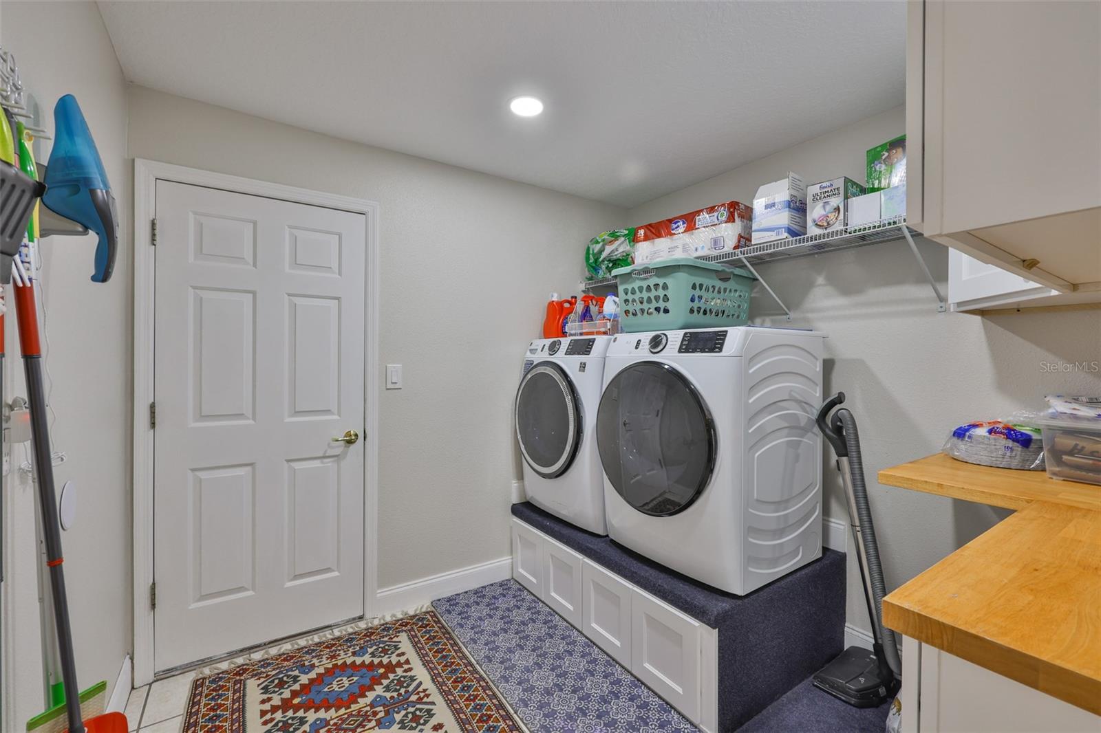 Image 33 of 52 For 8613 Herons Cove Place