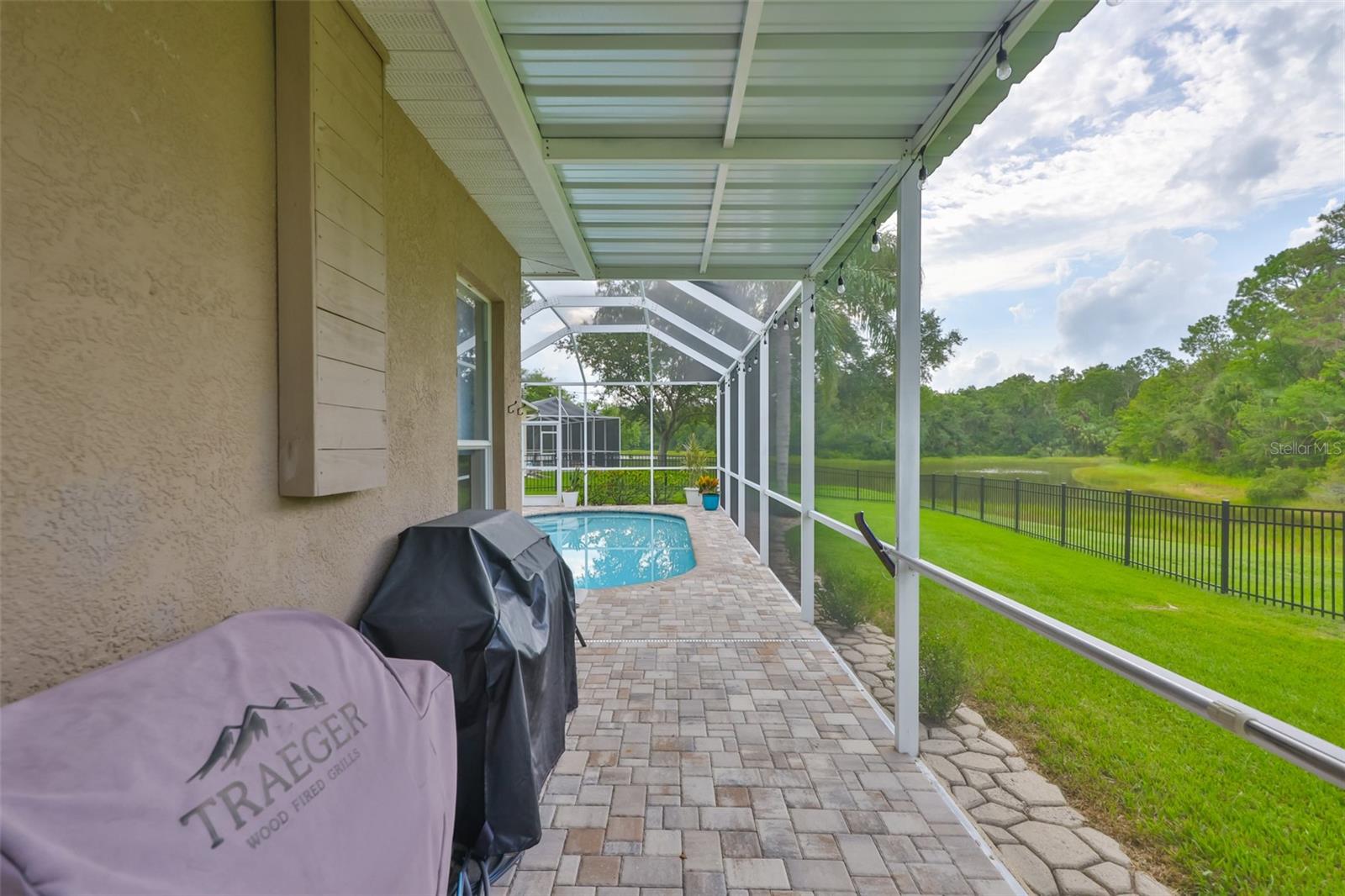 Image 5 of 52 For 8613 Herons Cove Place