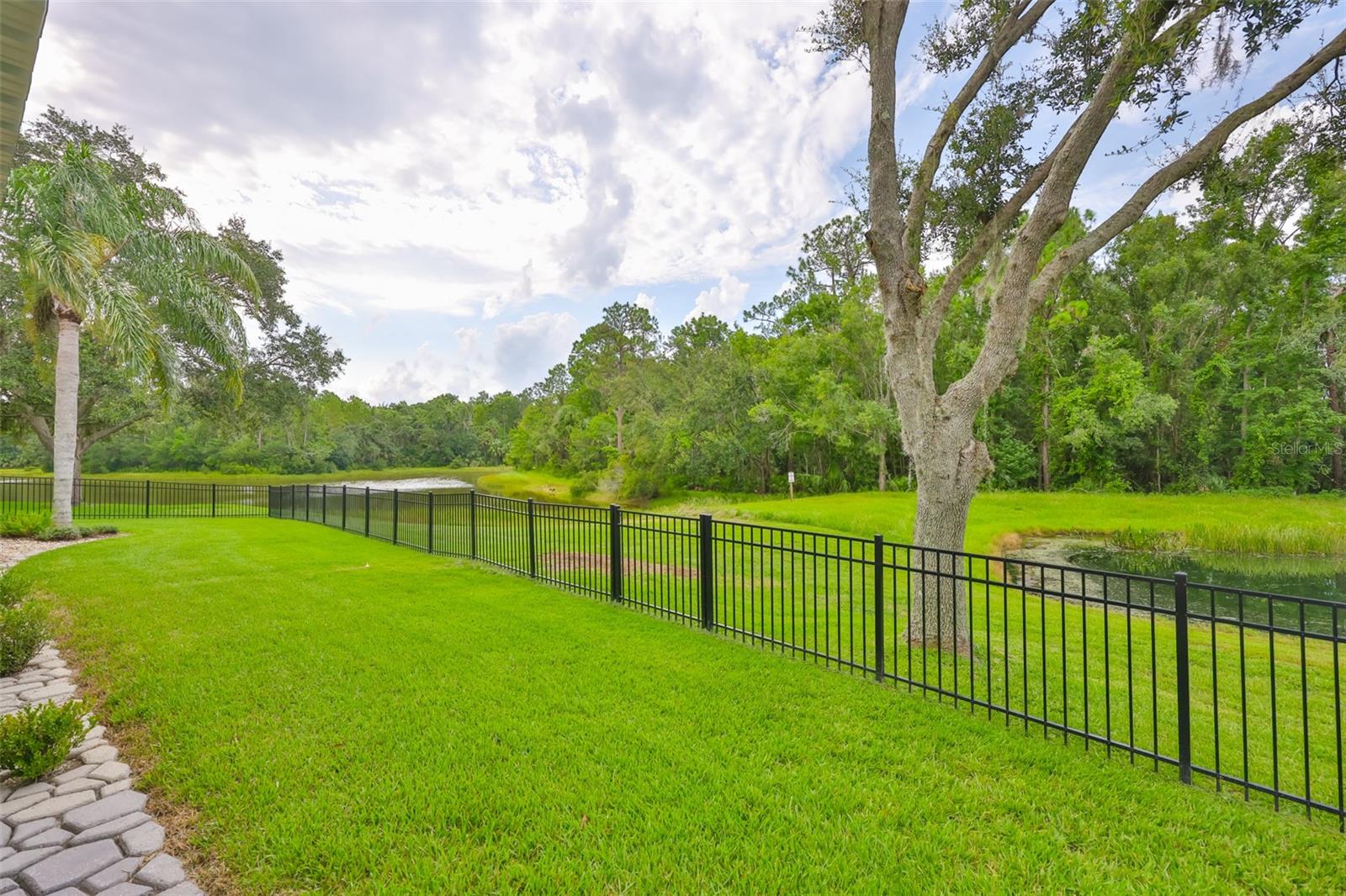Image 8 of 52 For 8613 Herons Cove Place