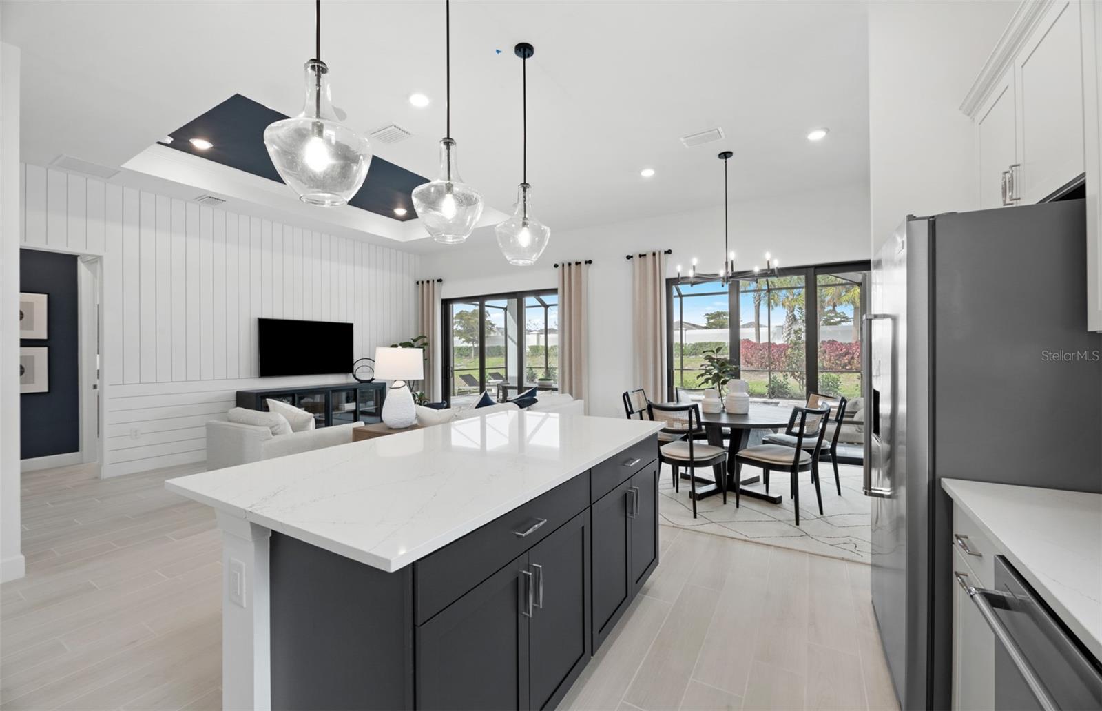 Image 6 of 29 For 1828 Silver Shores Boulevard
