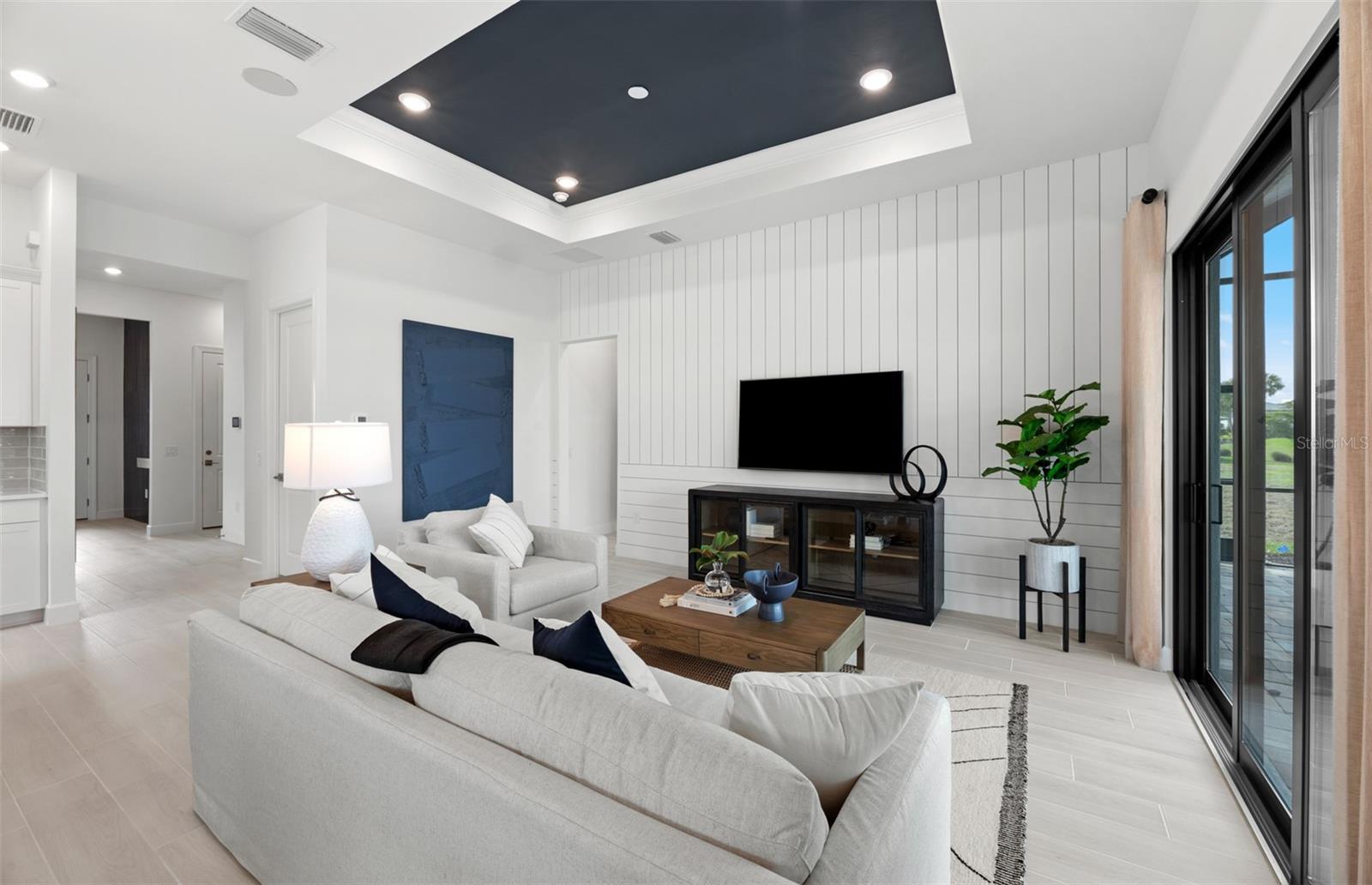 Image 9 of 29 For 1828 Silver Shores Boulevard