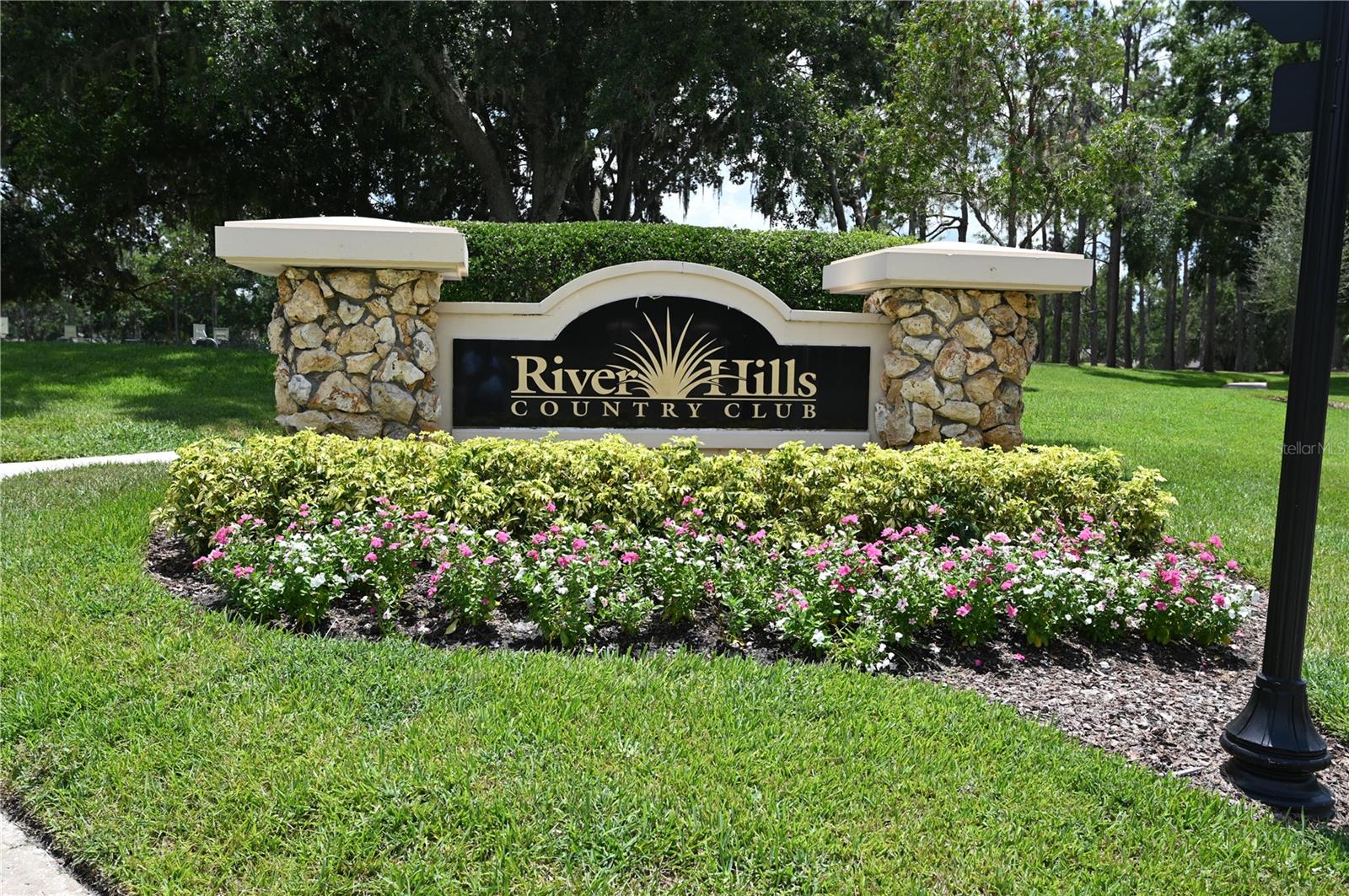 Listing photo id 49 for 5819 Bent Grass Drive