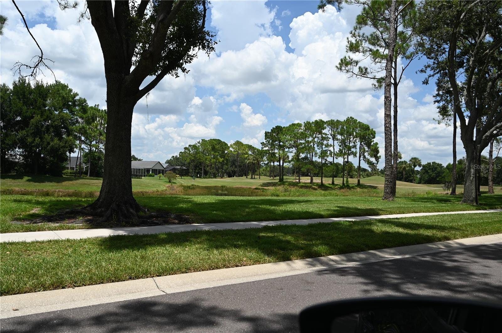 Listing photo id 66 for 5819 Bent Grass Drive