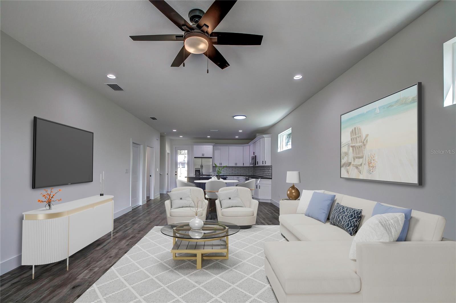 Image 8 of 41 For 2222 Clark Street