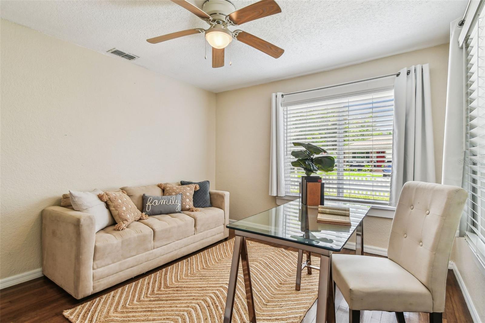 Image 18 of 62 For 1678 27th Avenue N