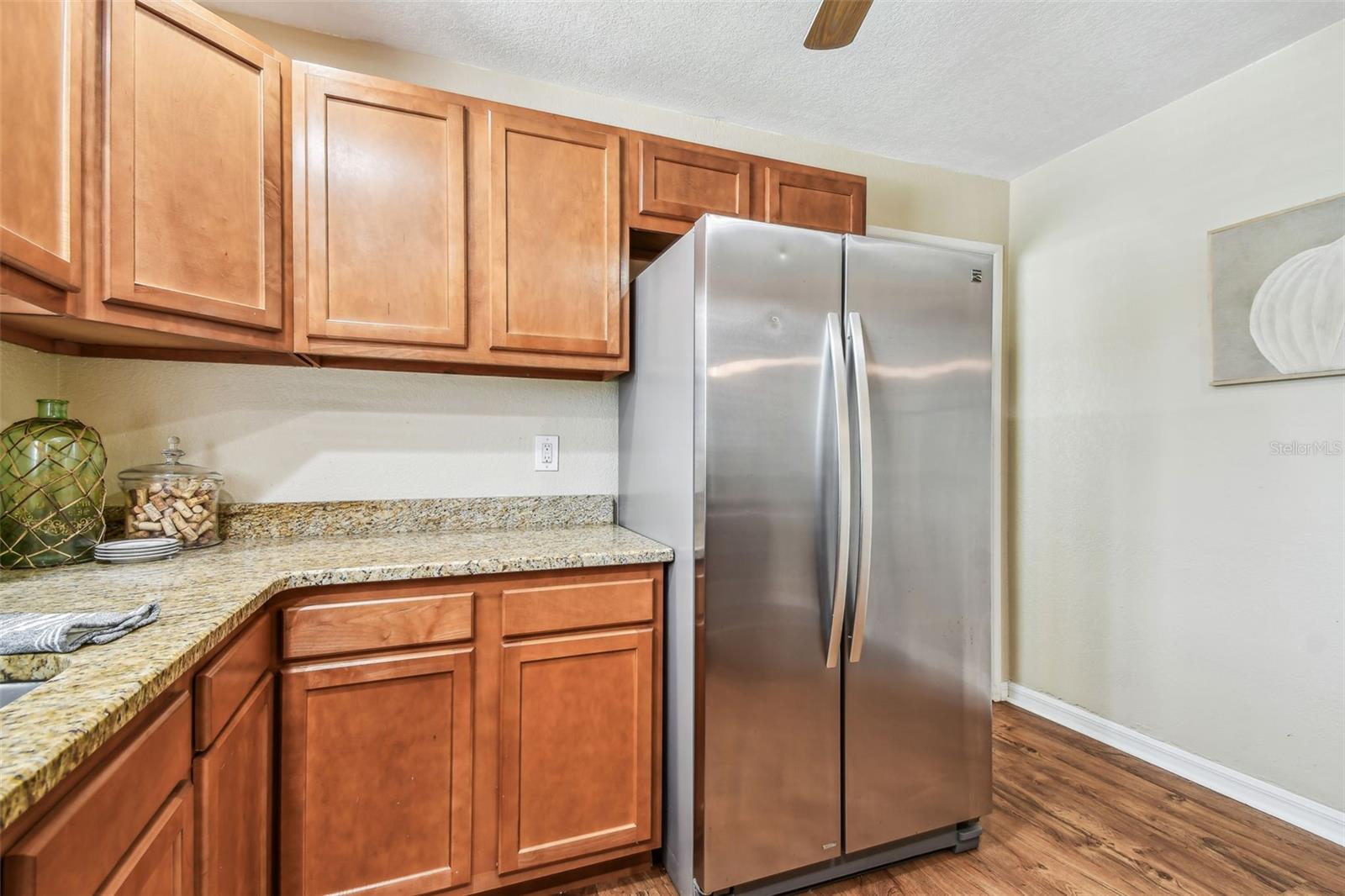 Image 21 of 62 For 1678 27th Avenue N