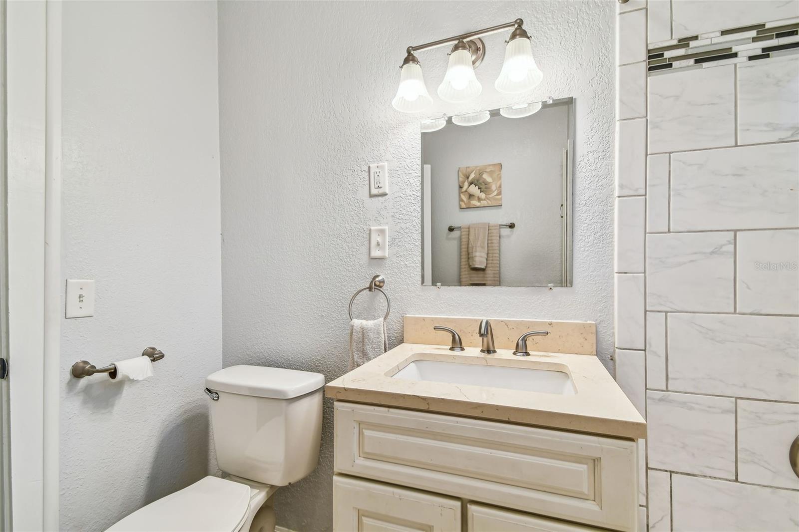 Image 28 of 62 For 1678 27th Avenue N