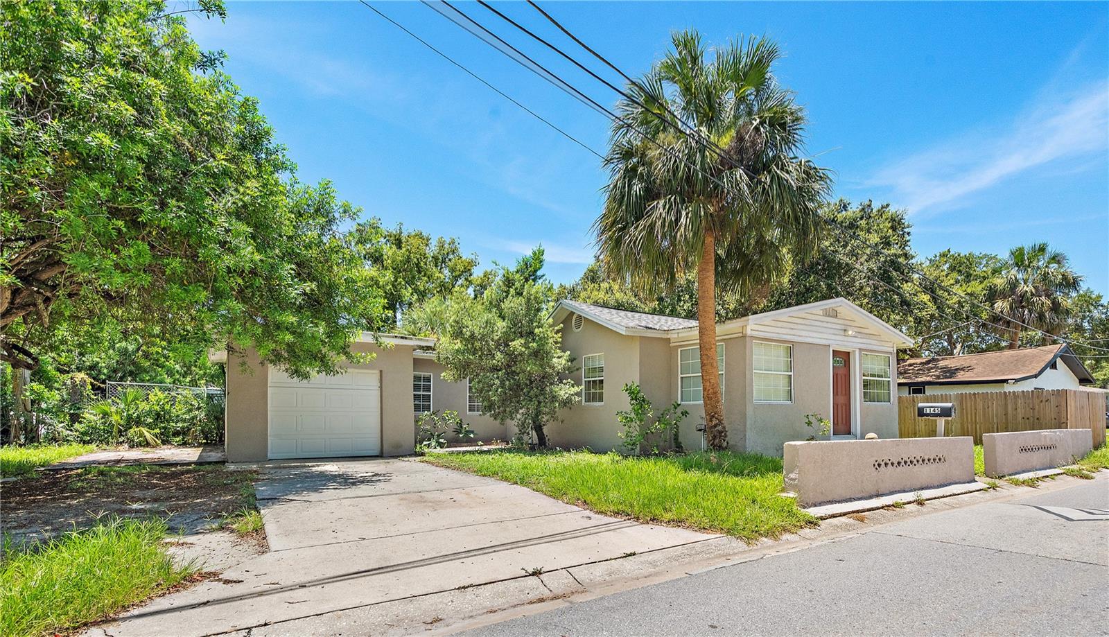 Image 3 of 25 For 1145 Palm Bluff Street