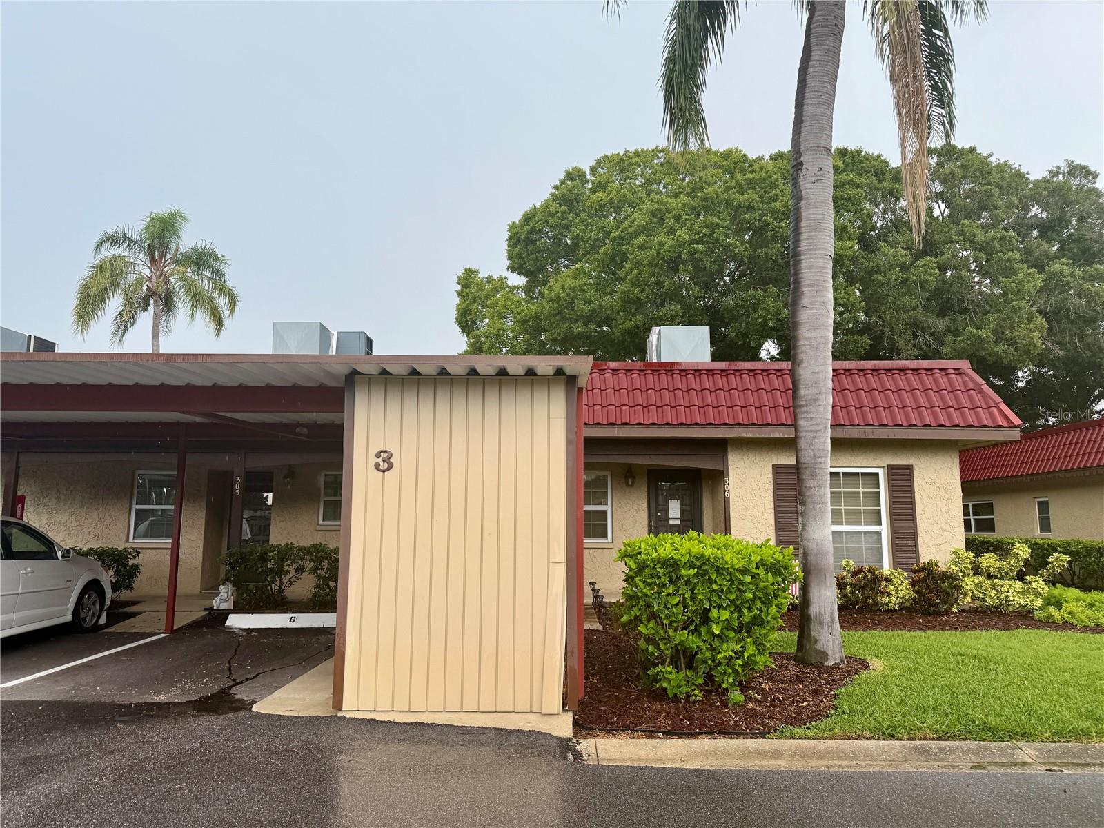 Image 2 of 37 For 601 Hercules Avenue 306