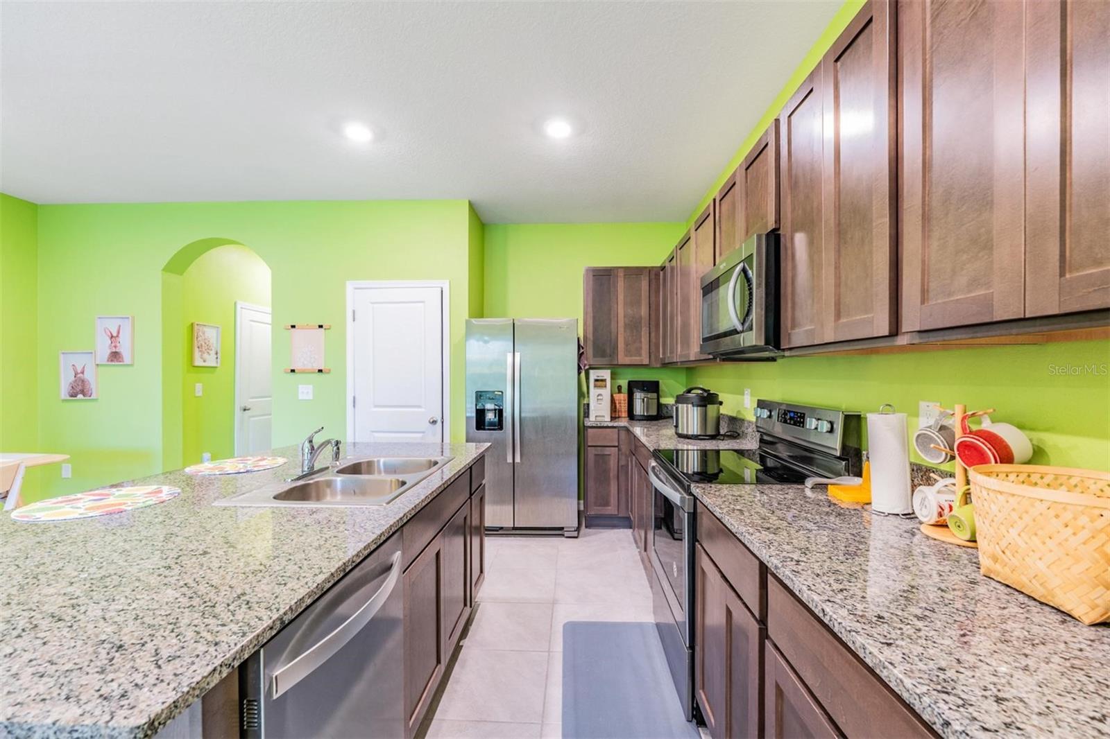 Image 6 of 27 For 3122 Pleasant Willow Court