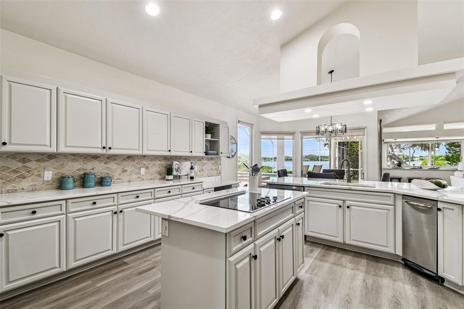 Image 23 of 82 For 948 Riverside Ridge Road
