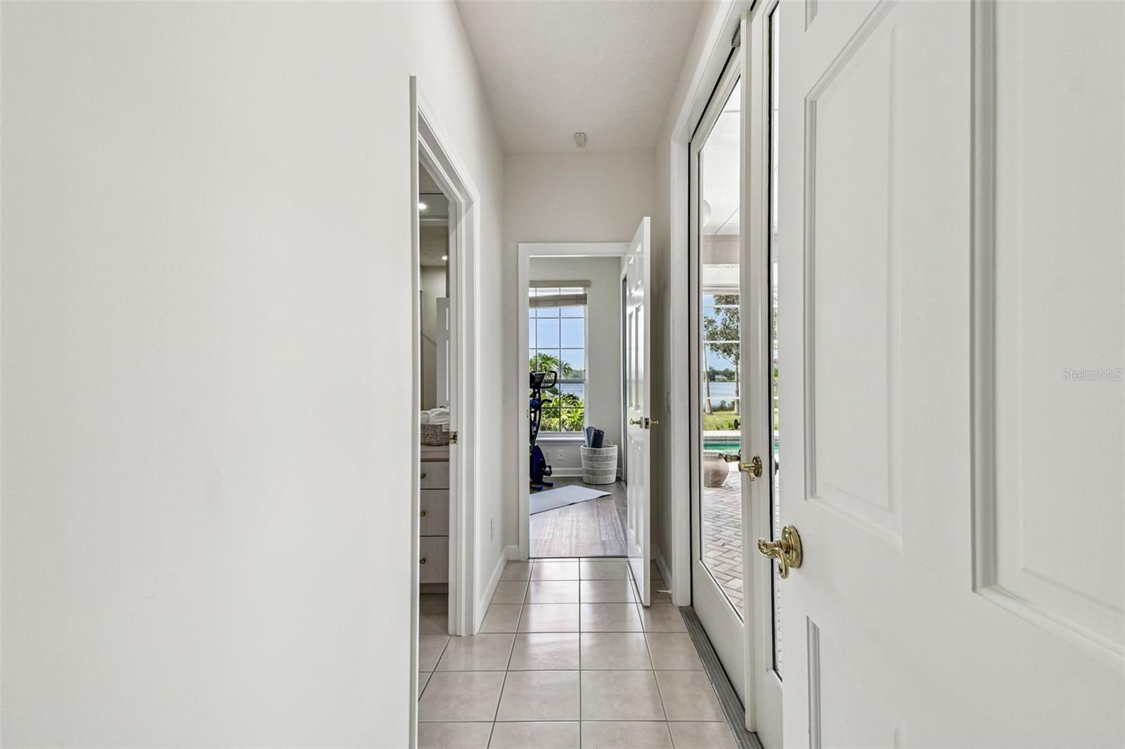 Image 45 of 82 For 948 Riverside Ridge Road