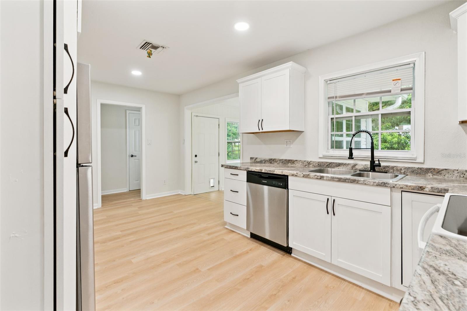 Image 4 of 24 For 5654 Poinciana Road