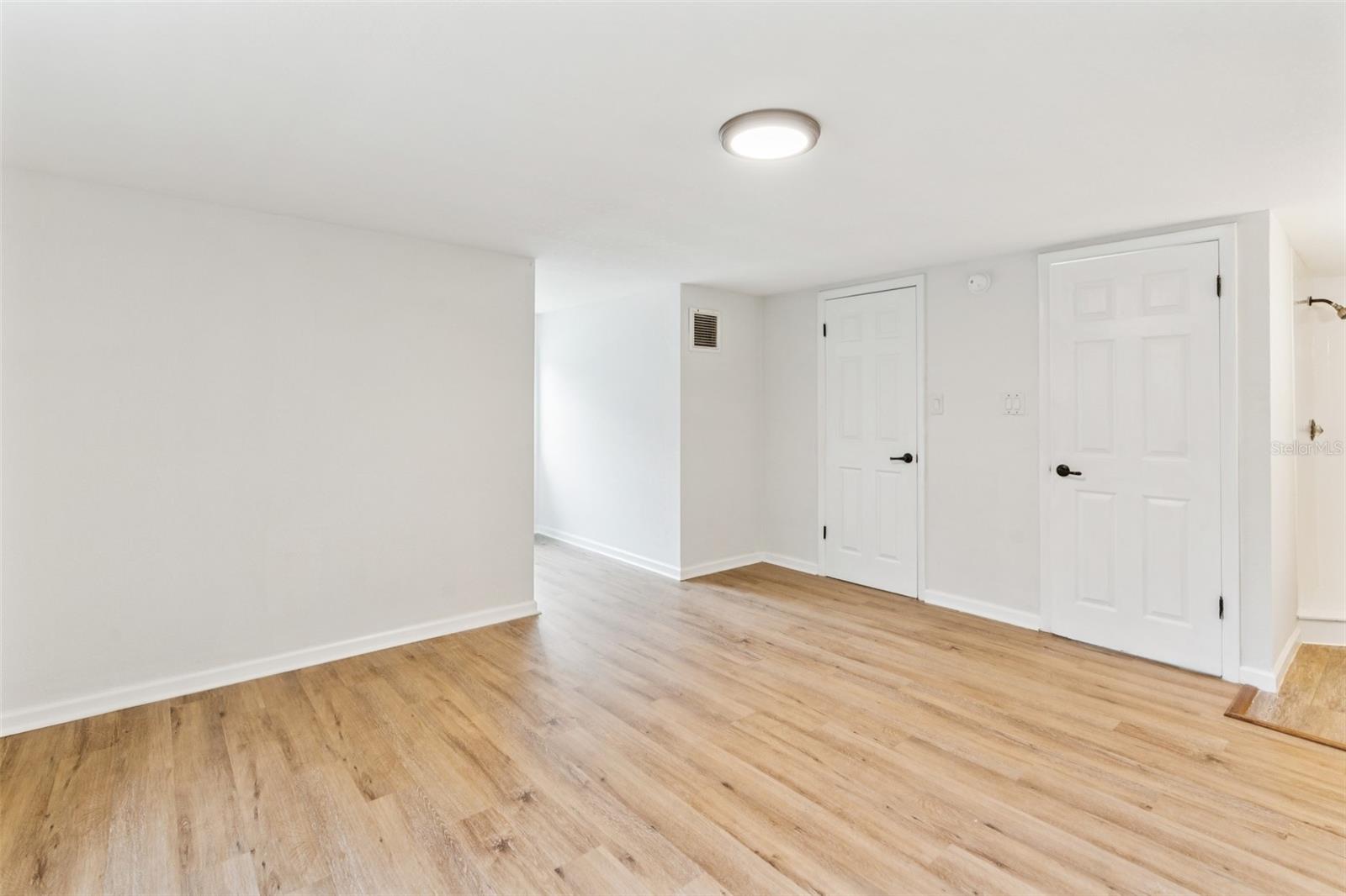 Image 9 of 24 For 5654 Poinciana Road