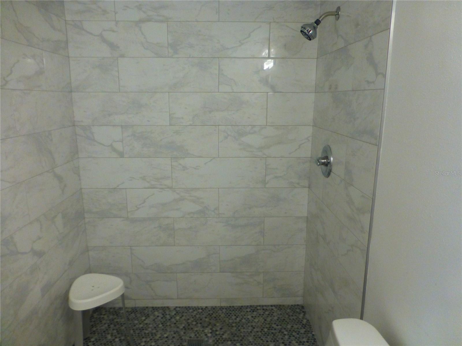 Image 24 of 25 For 1007 Bayshore Boulevard 107