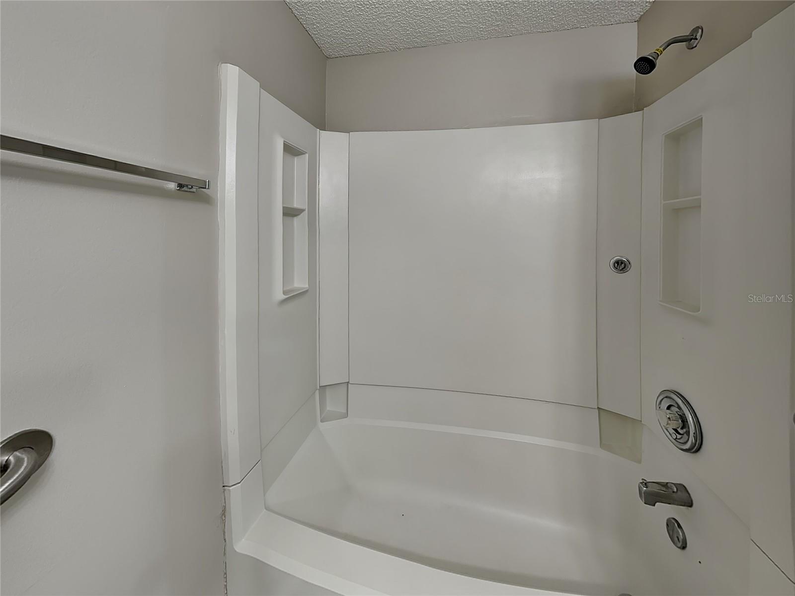 Image 12 of 16 For 6714 35th Avenue W