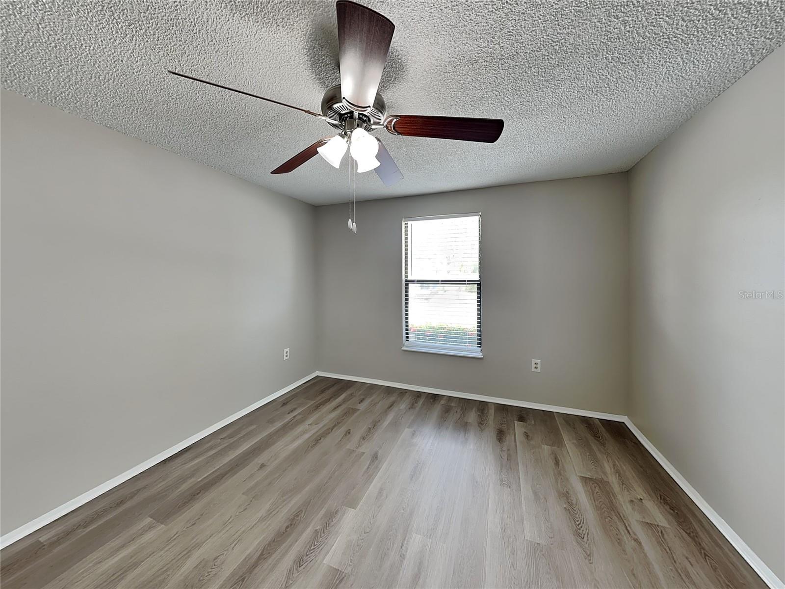Image 13 of 16 For 6714 35th Avenue W