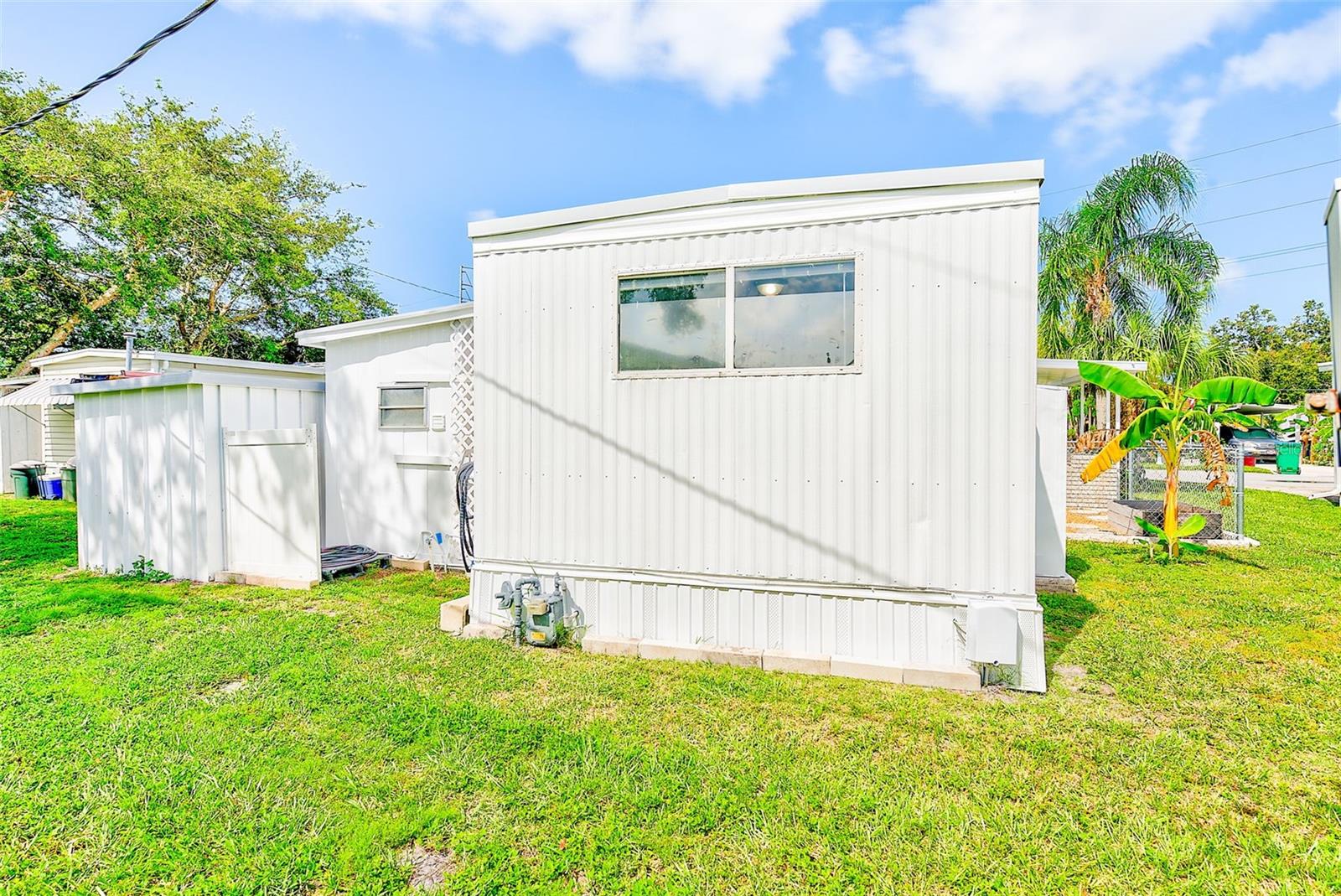 Image 22 of 39 For 6580 Seminole Boulevard 633