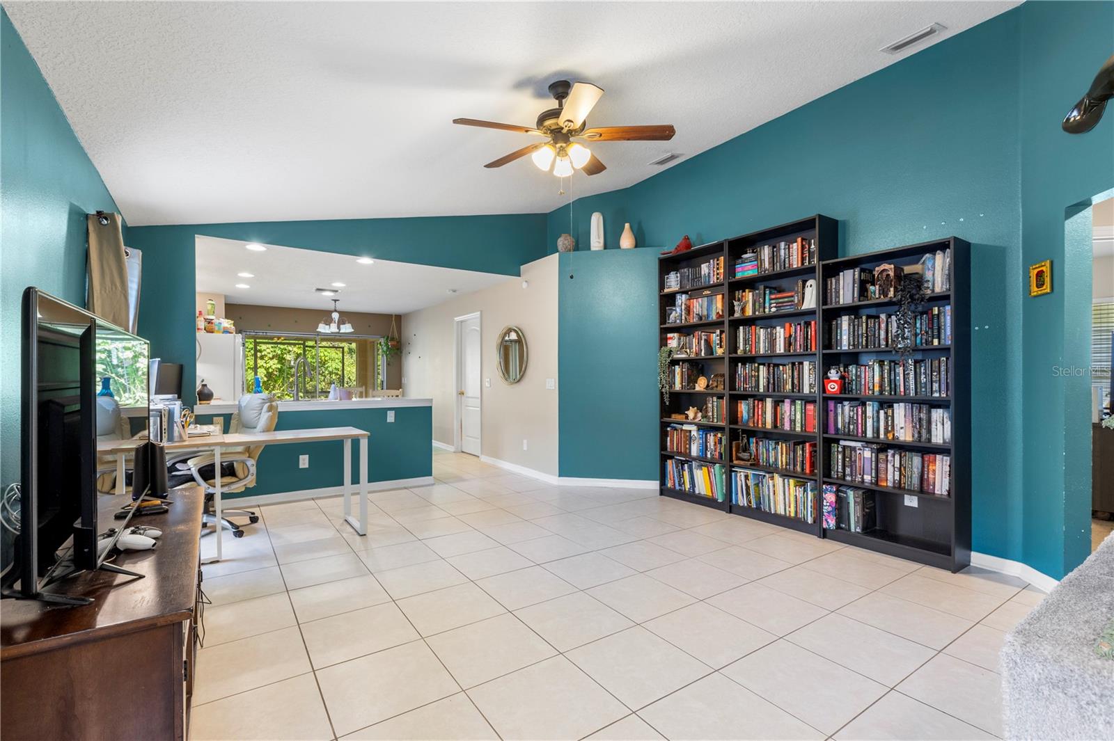 Image 11 of 44 For 7006 Kendall Heath Way