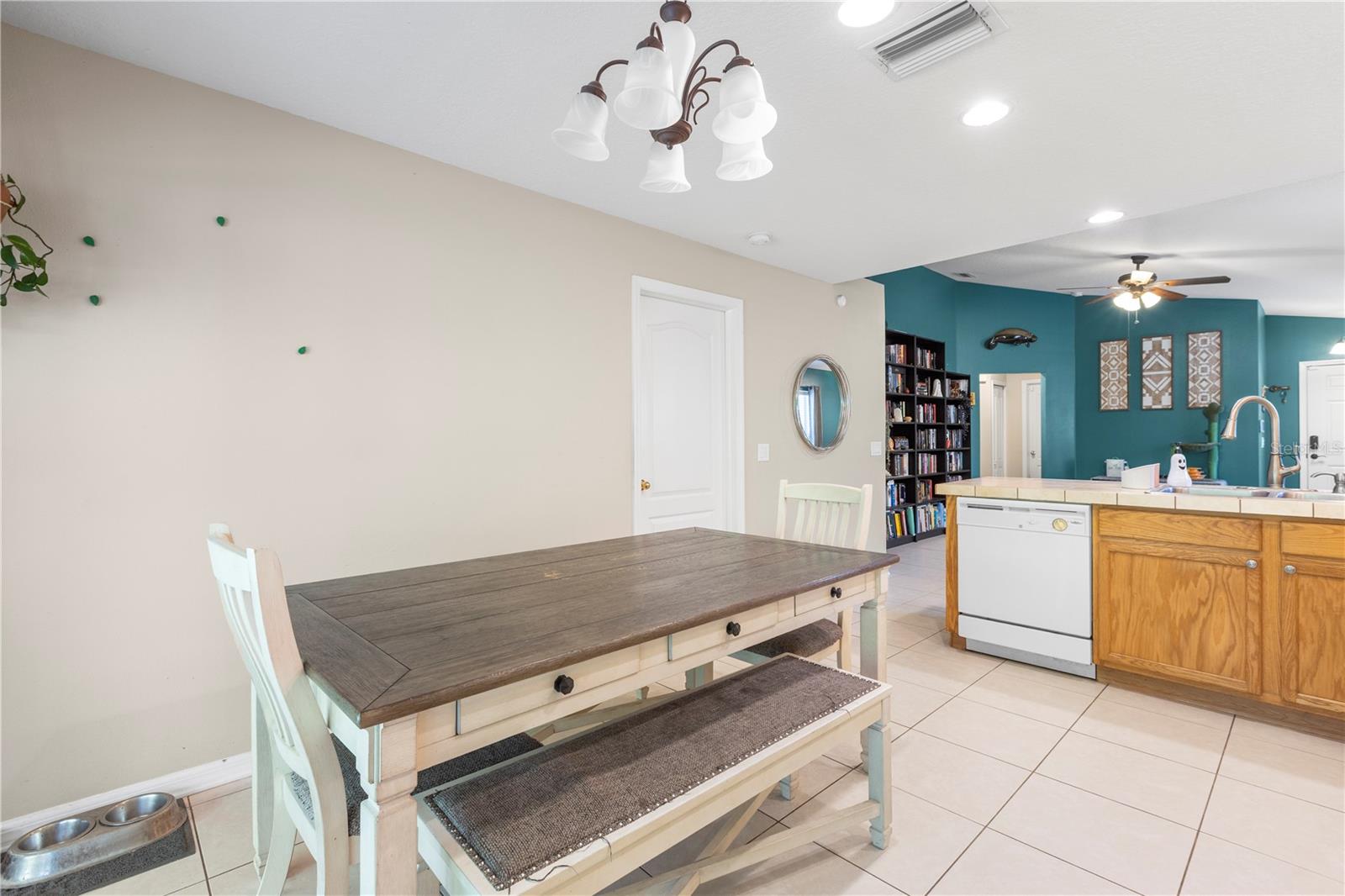 Image 14 of 44 For 7006 Kendall Heath Way