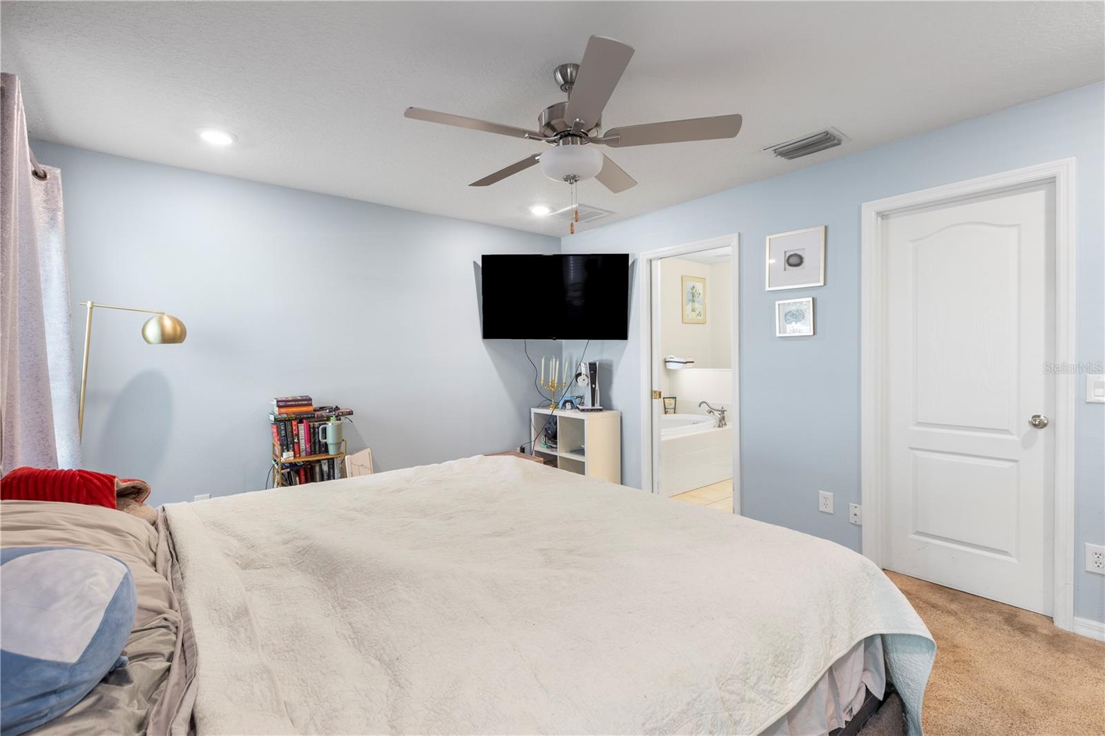 Image 23 of 44 For 7006 Kendall Heath Way