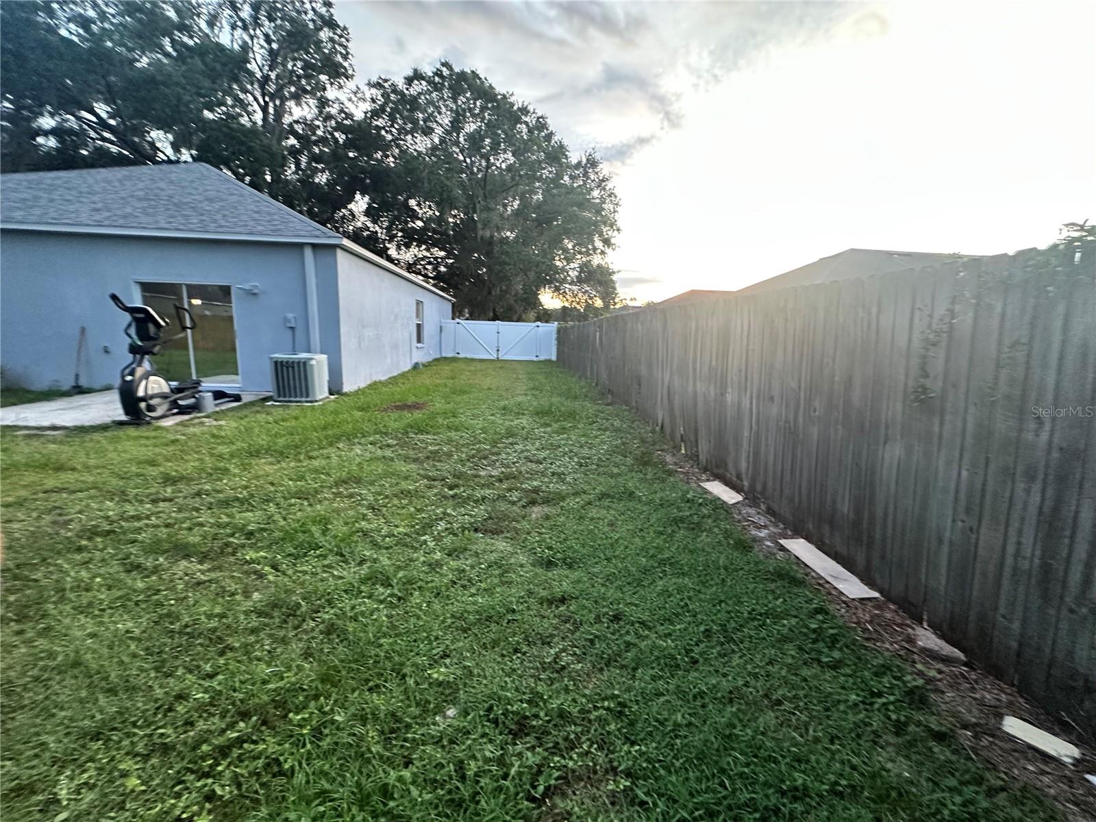 Image 18 of 22 For 1608 Rydell Lane
