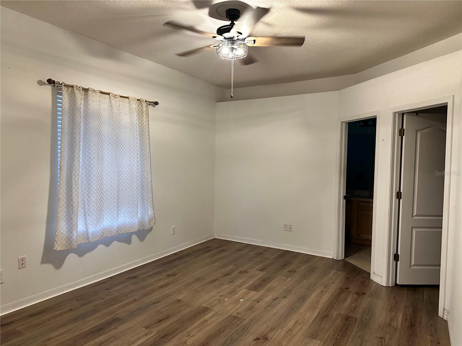 Image 8 of 22 For 1608 Rydell Lane