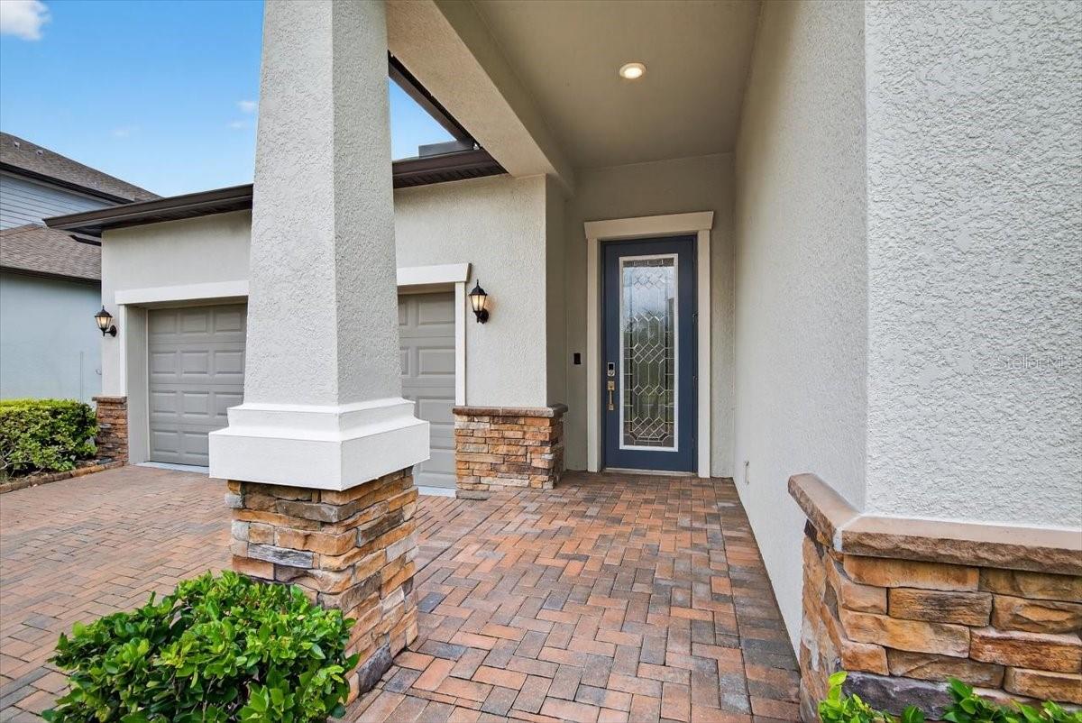Listing photo id 31 for 2781 Hilliard Drive