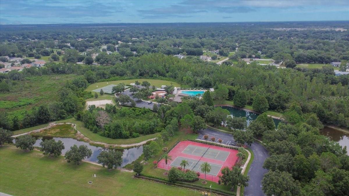 Listing photo id 36 for 2781 Hilliard Drive