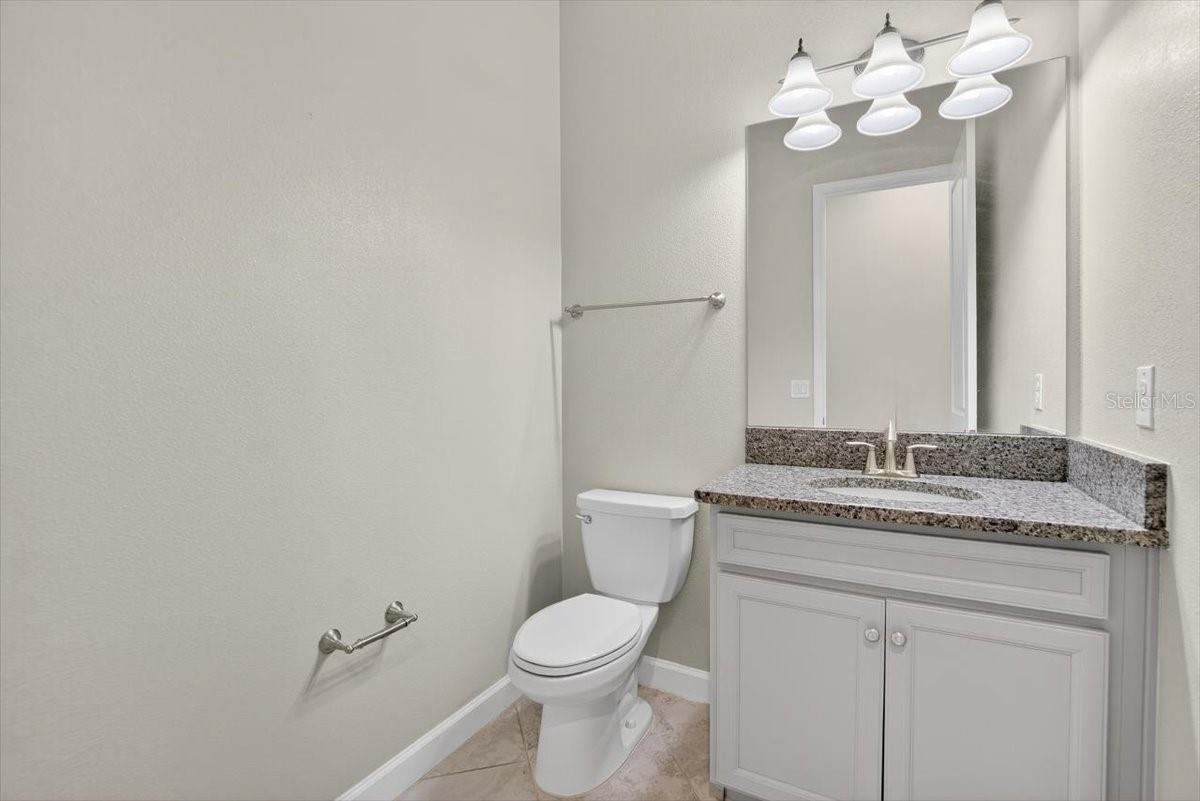 Listing photo id 2 for 2781 Hilliard Drive
