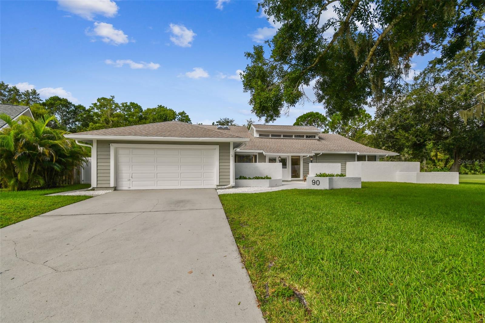 Image 11 of 68 For 90 Camelia Court