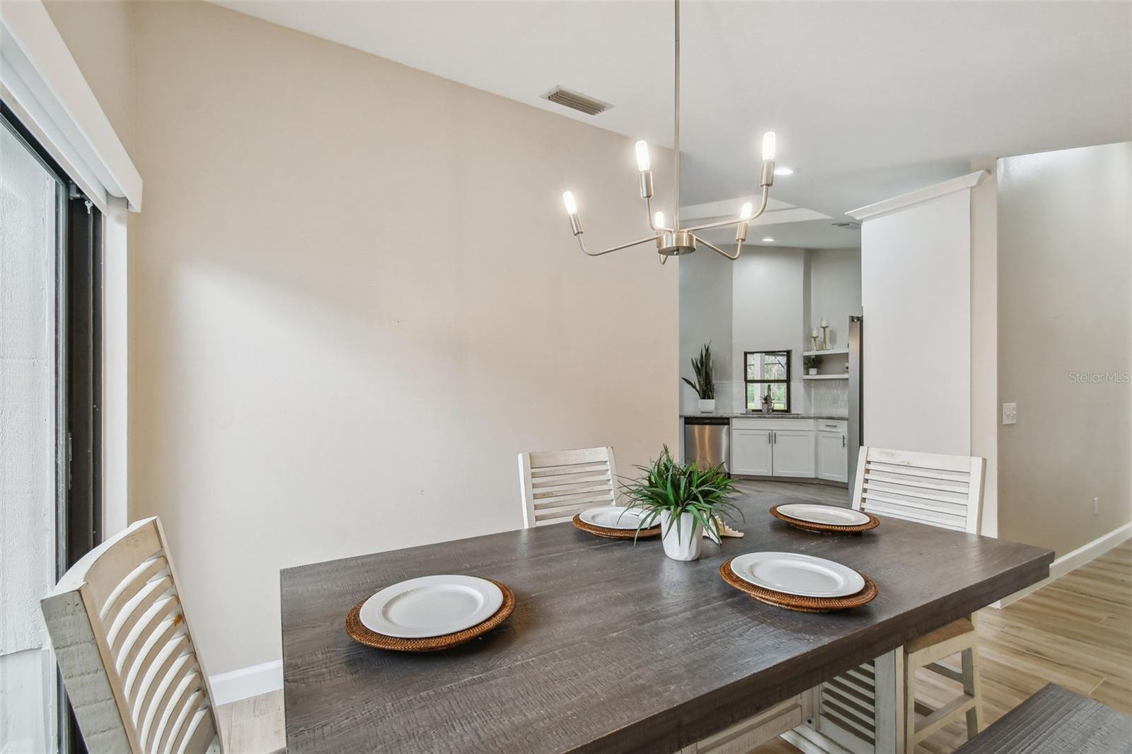 Image 23 of 68 For 90 Camelia Court