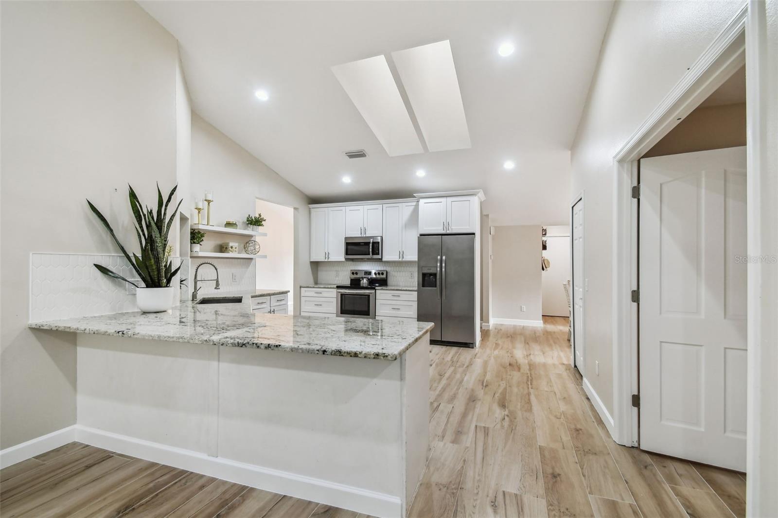 Image 7 of 68 For 90 Camelia Court