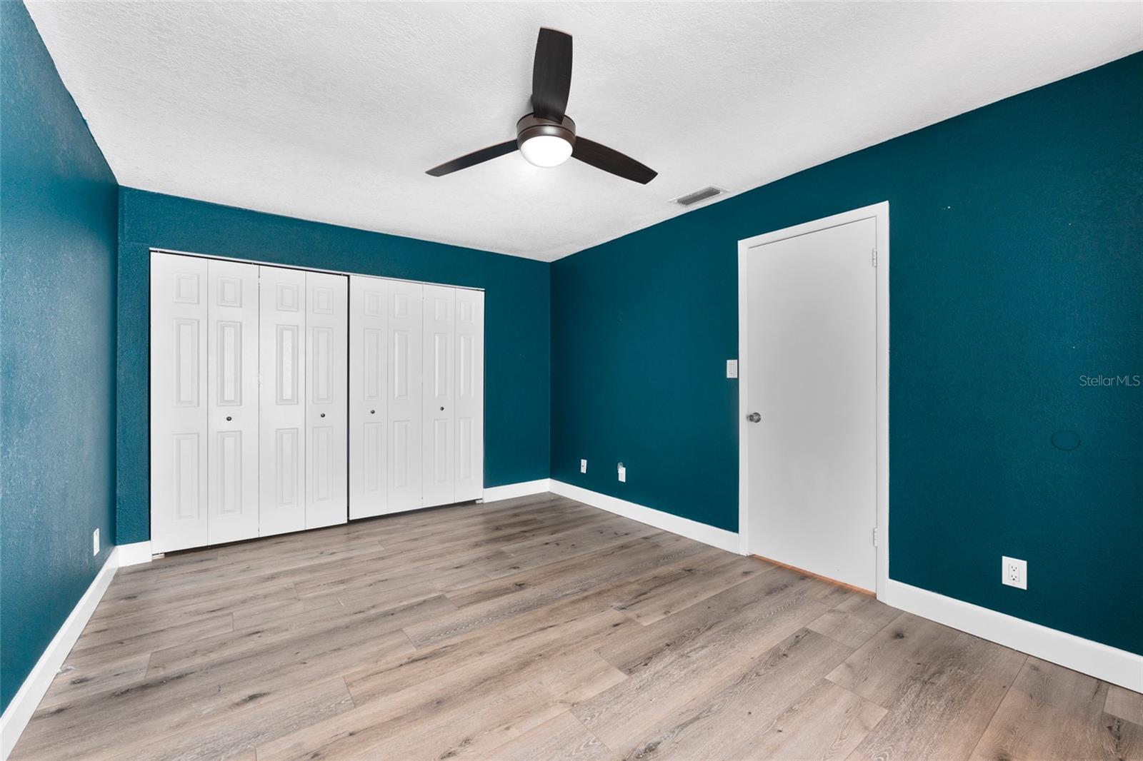 Image 21 of 45 For 4316 Sunray Court 34