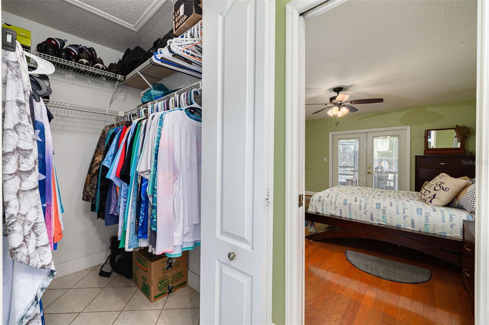 Image 20 of 43 For 2232 Colonial Boulevard W