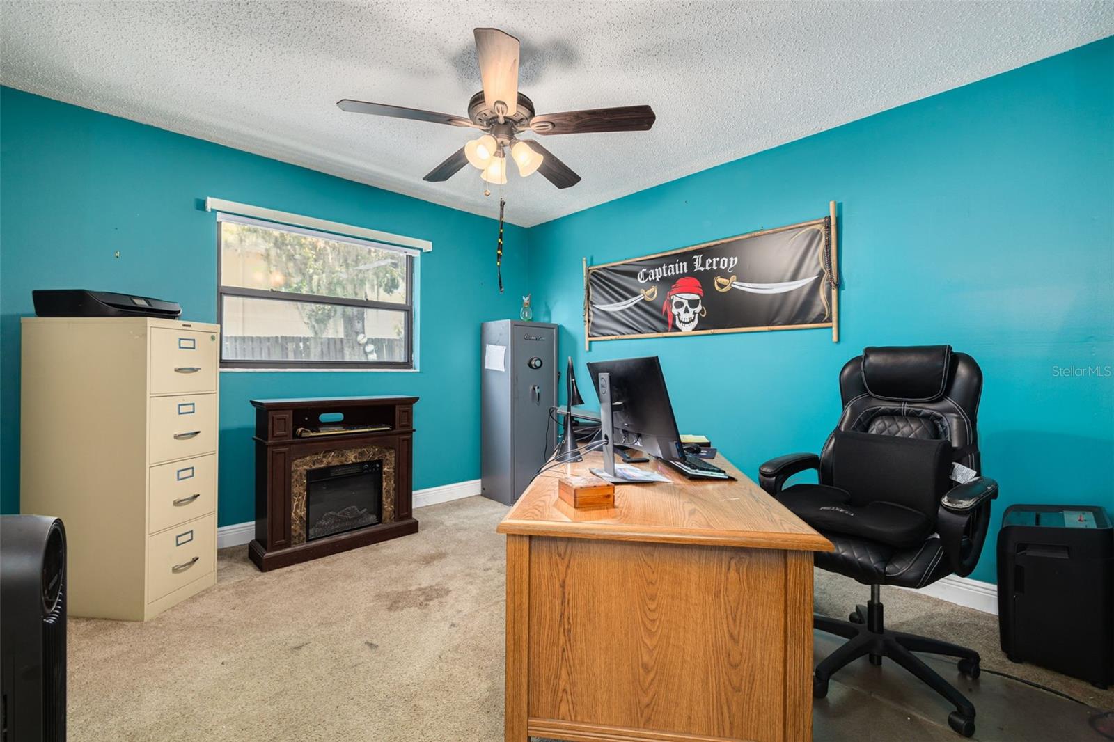 Image 25 of 43 For 2232 Colonial Boulevard W