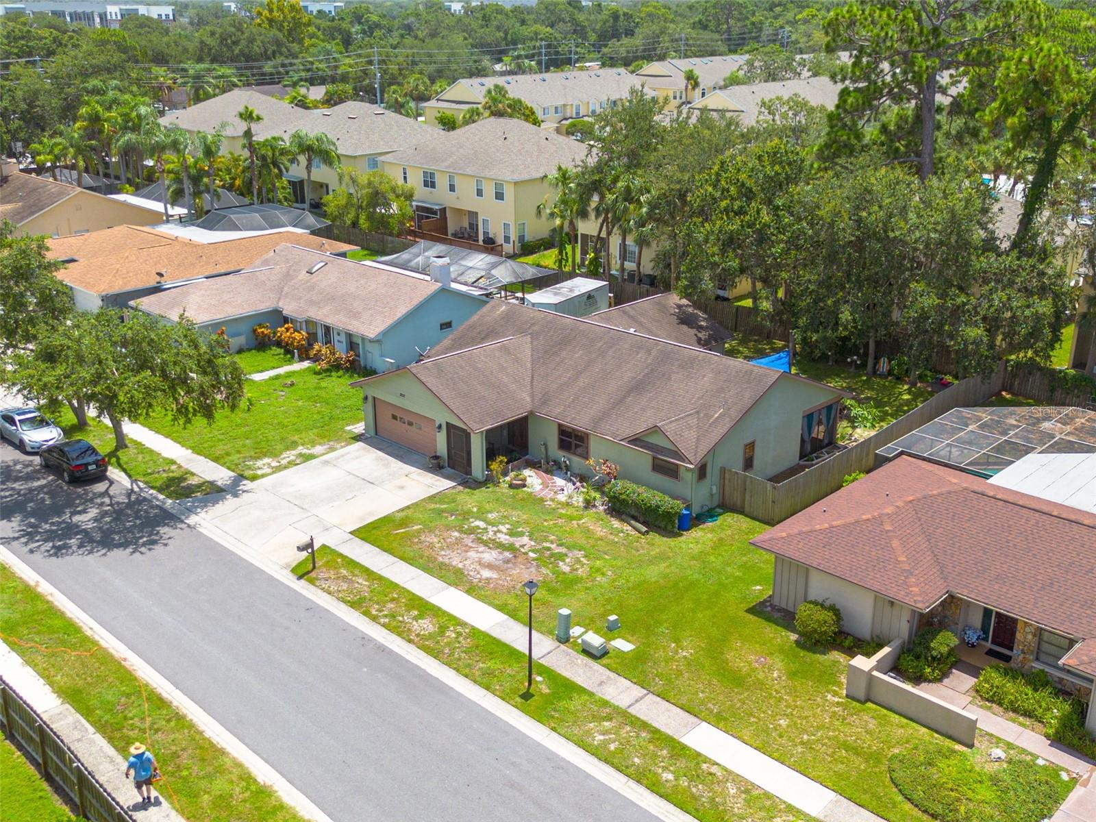 Image 42 of 43 For 2232 Colonial Boulevard W