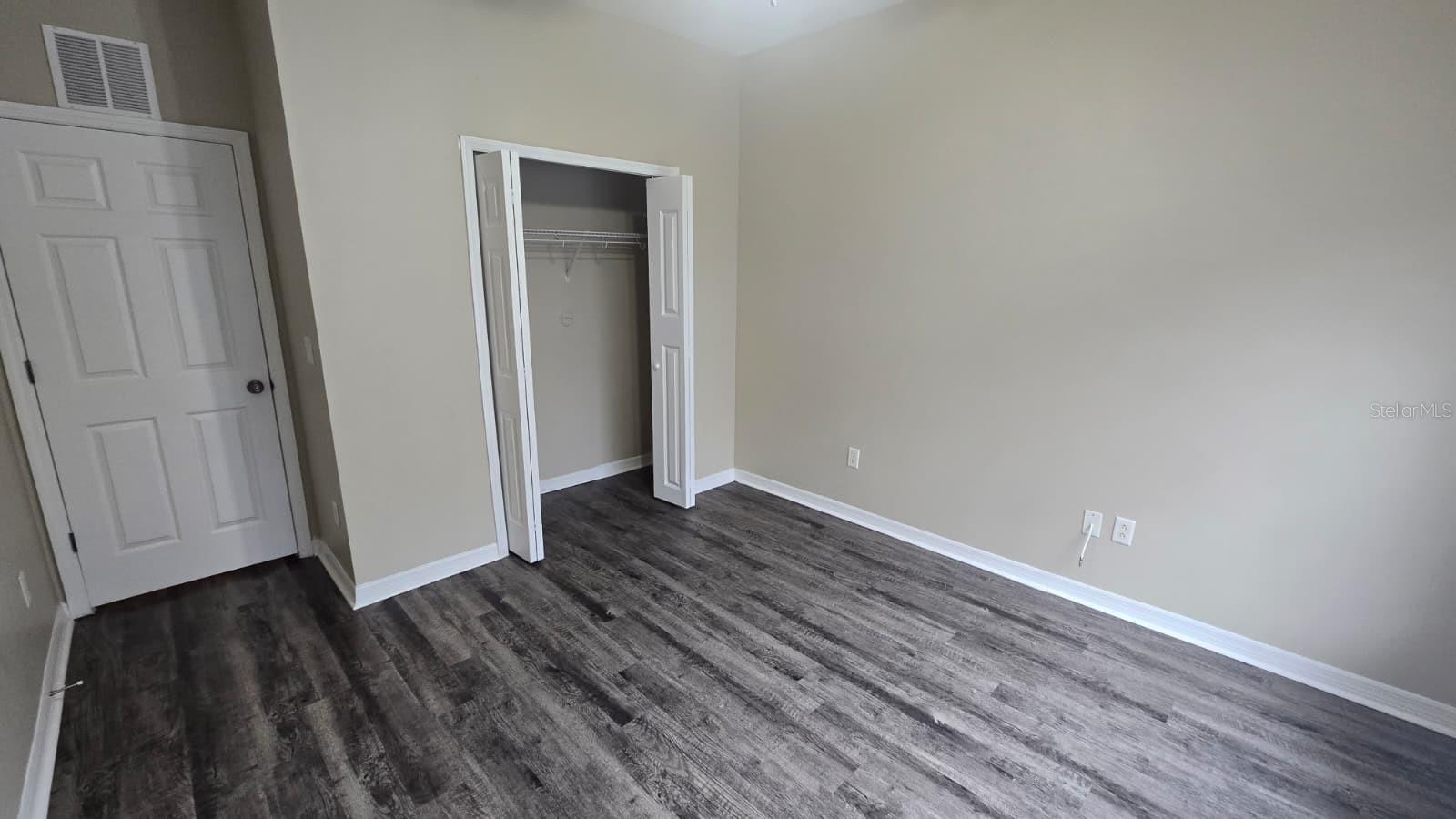 Image 5 of 18 For 1521 Bonita Bluff Court