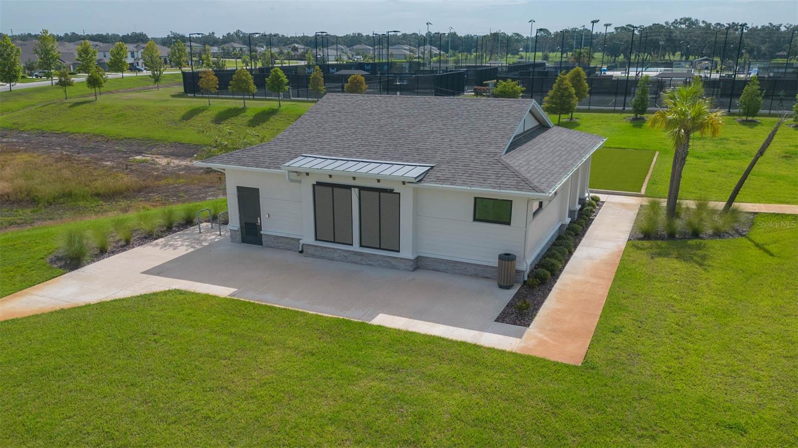 Image 60 of 64 For 6411 Beverly Hills Drive